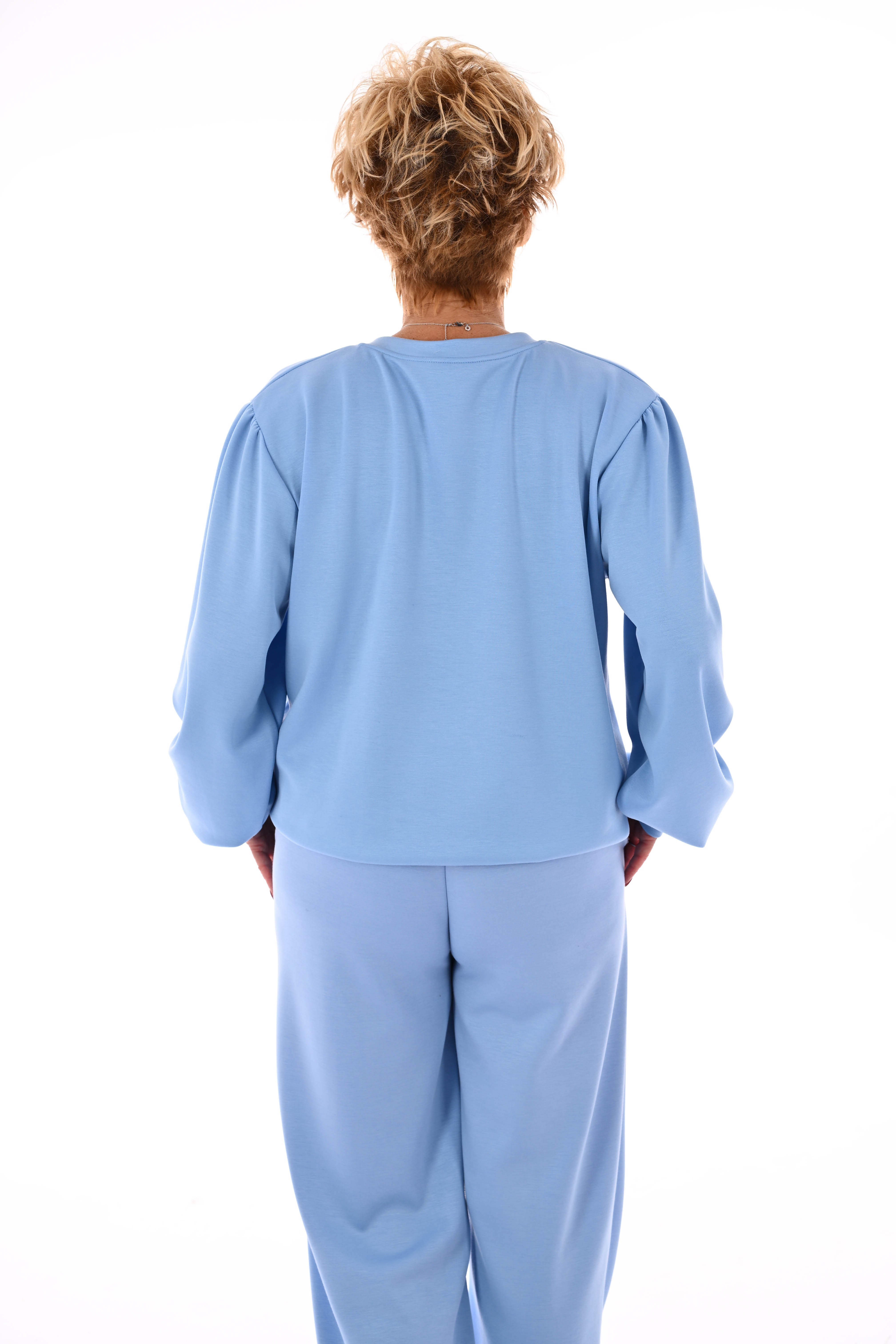 Tweedelig pak v-hals met boord uni lichtblauw