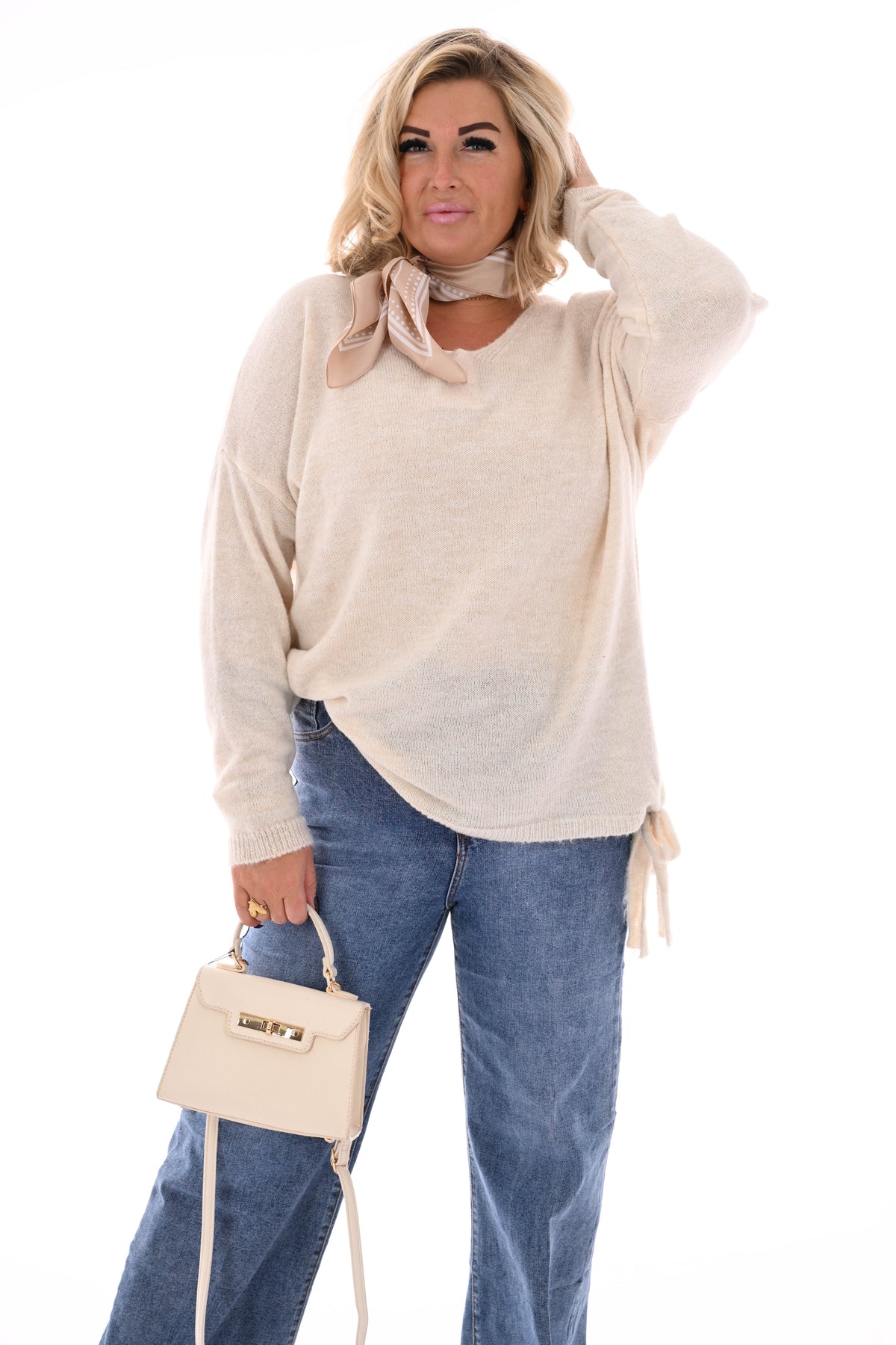 Gebreide trui v-hals uni  roomwit