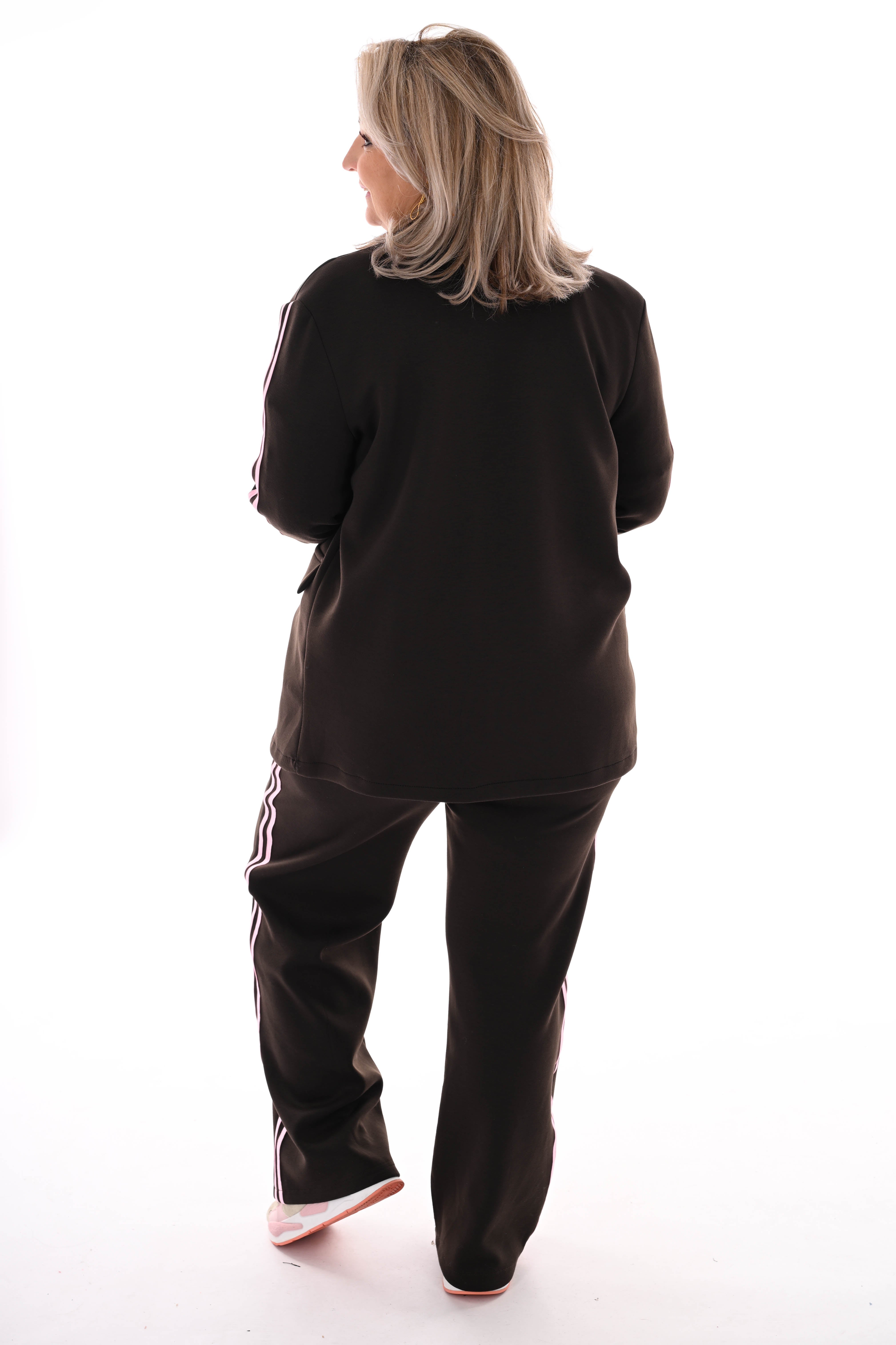 jogging blazer pak met bies bruin