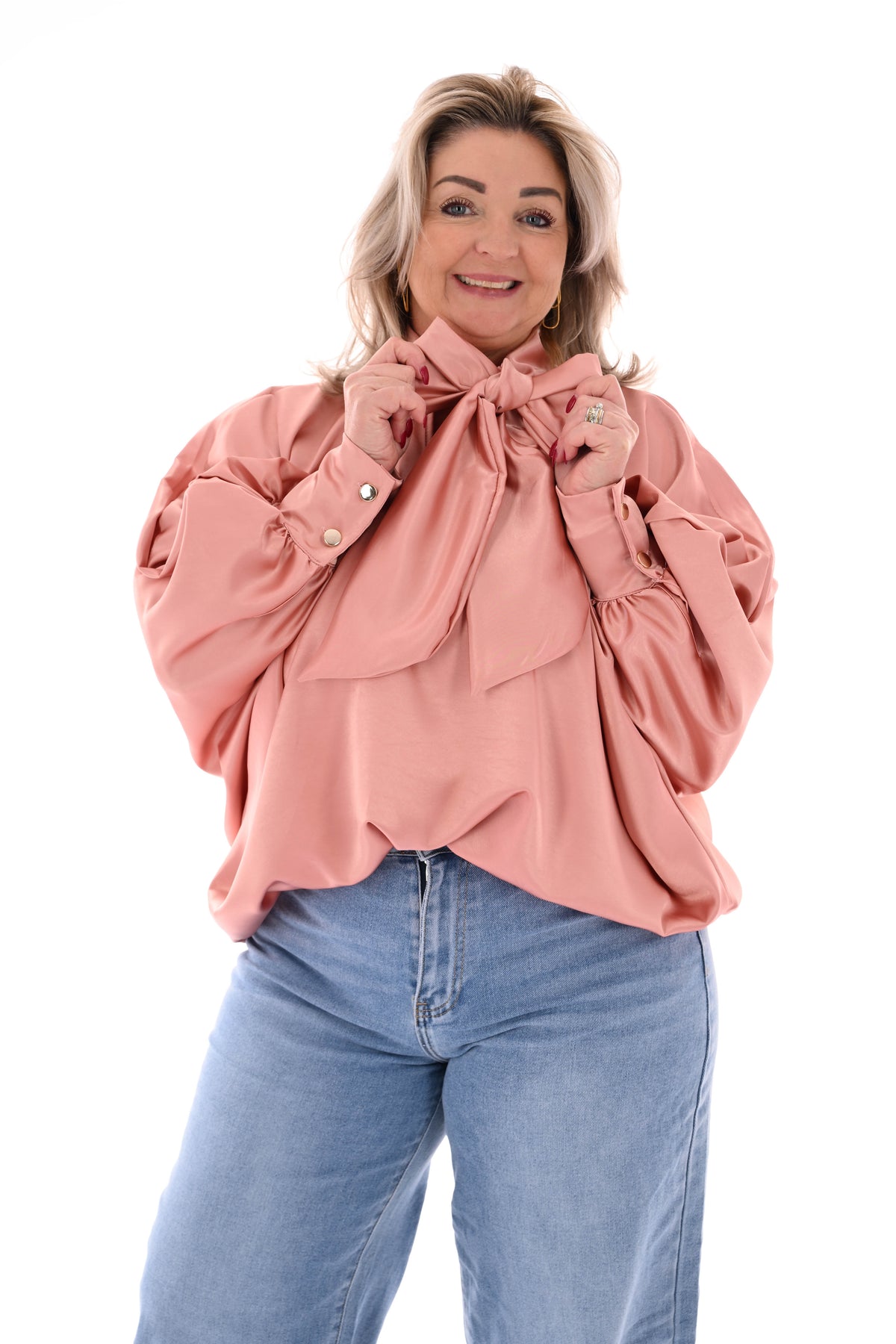 Silky blouse met strik zalm
