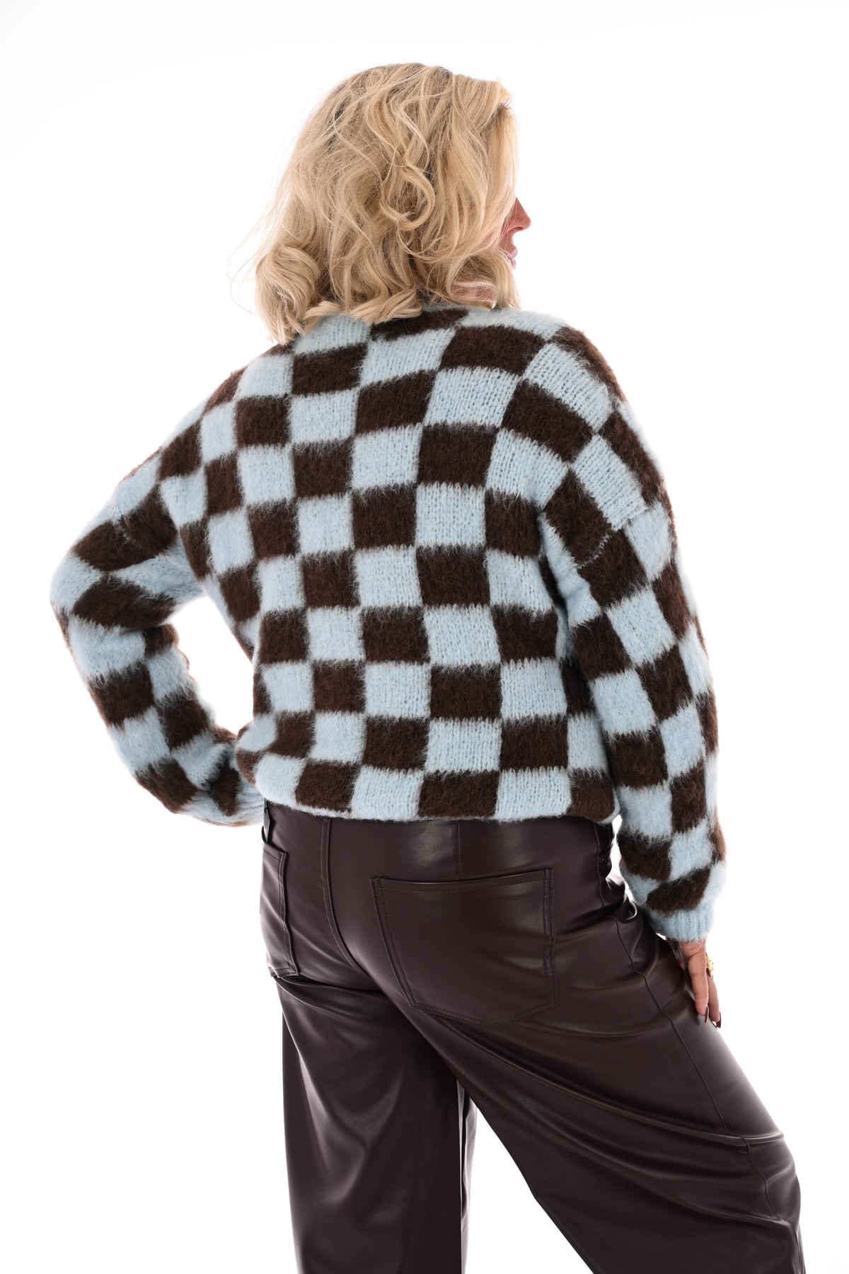 Gebreide trui blokjes lichtblauw/bruin