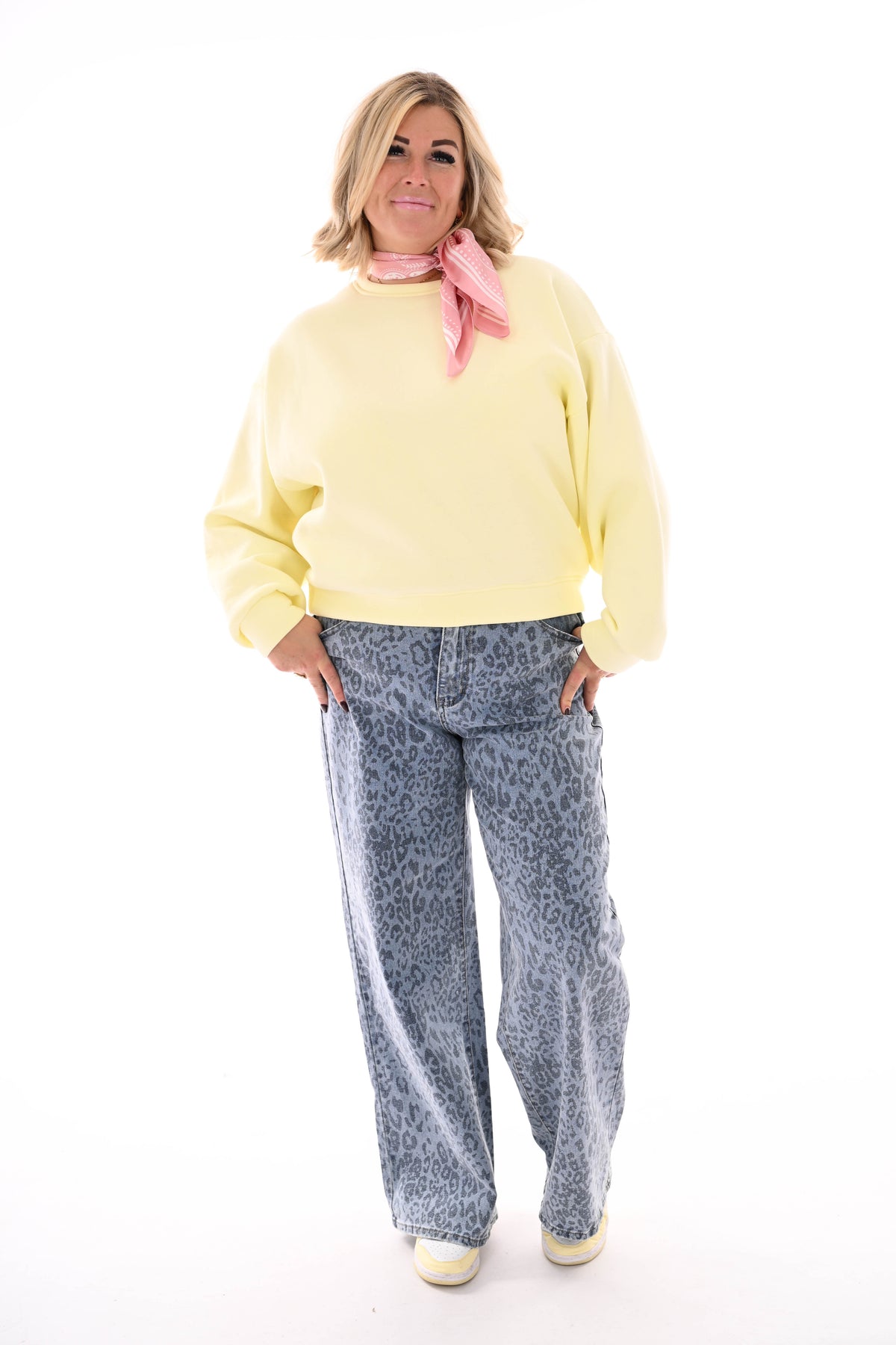 Sweater Le Marais uni botergeel