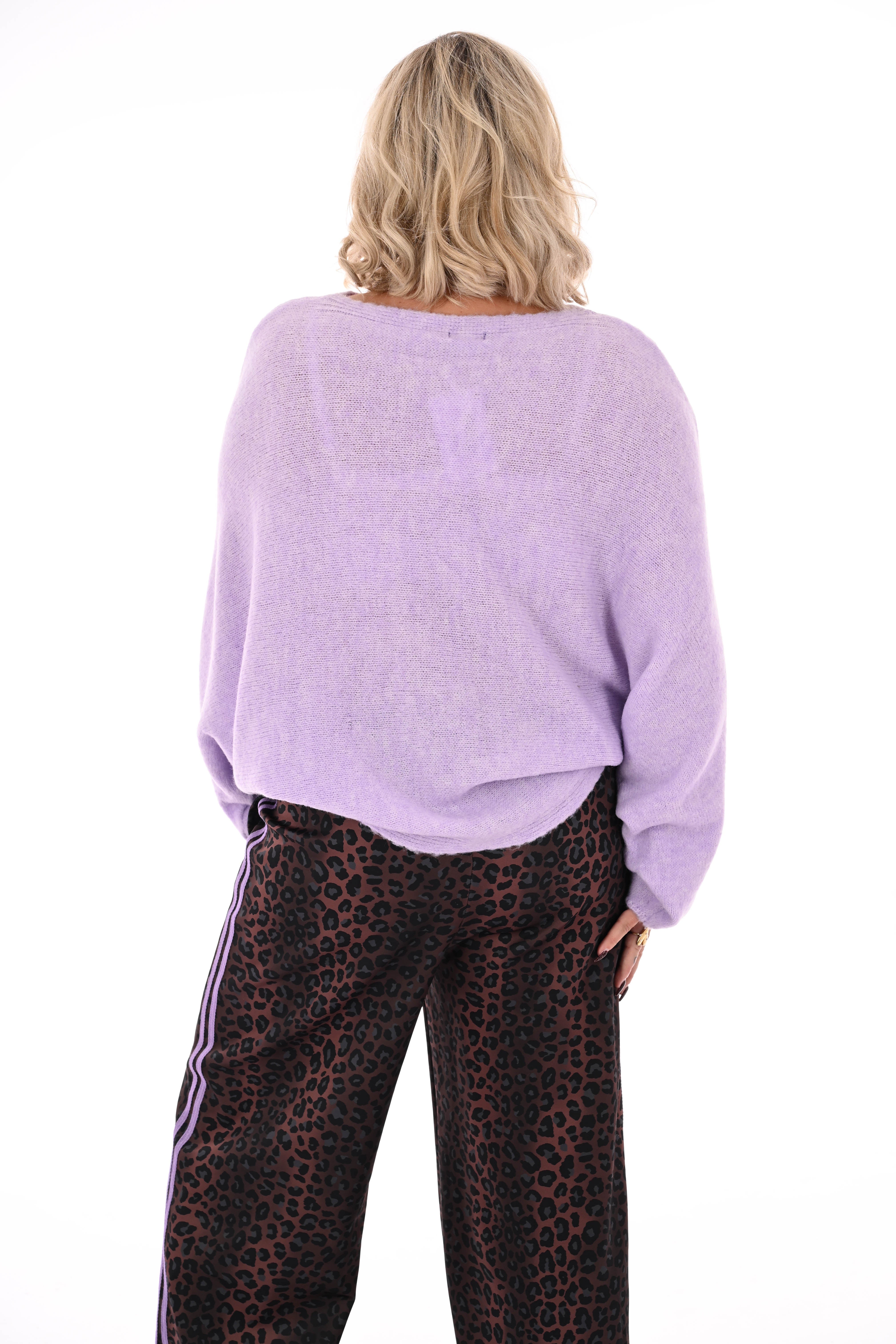 Fijn gebreide vleermuis trui uni lila