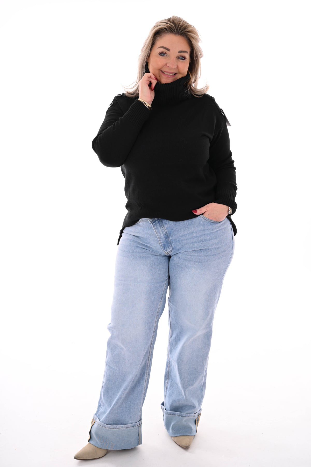 Losse coltrui met knopen zwart