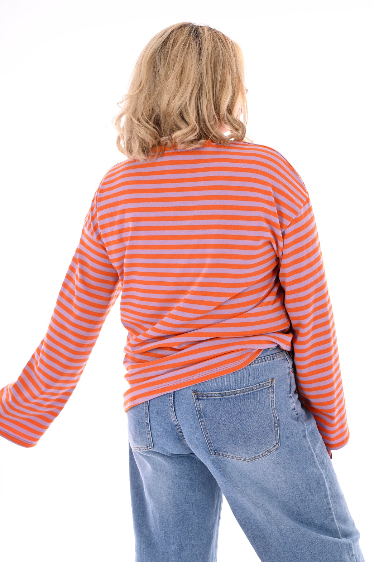Trui fijne streepjes oranje
