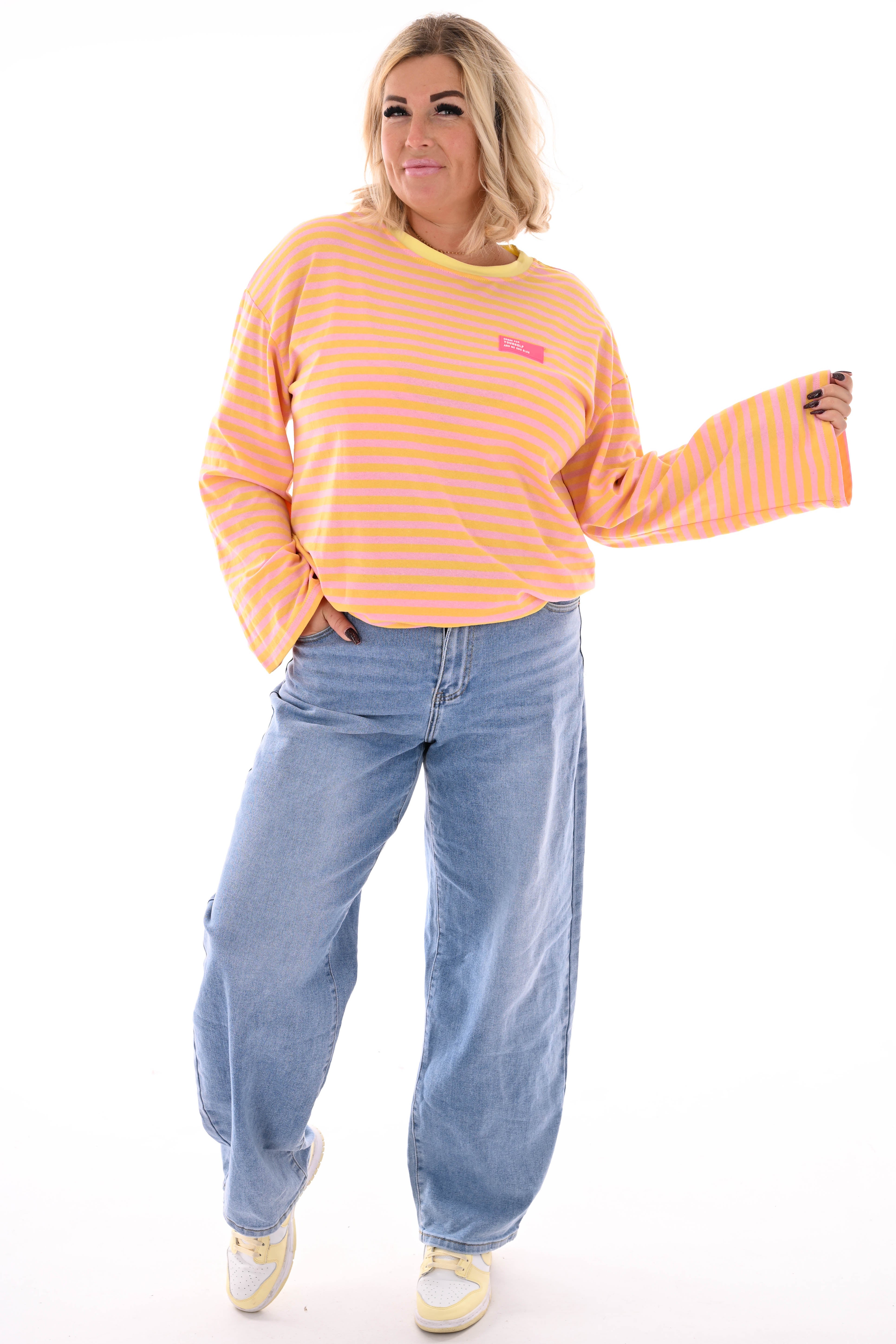 Trui fijne streepjes geel