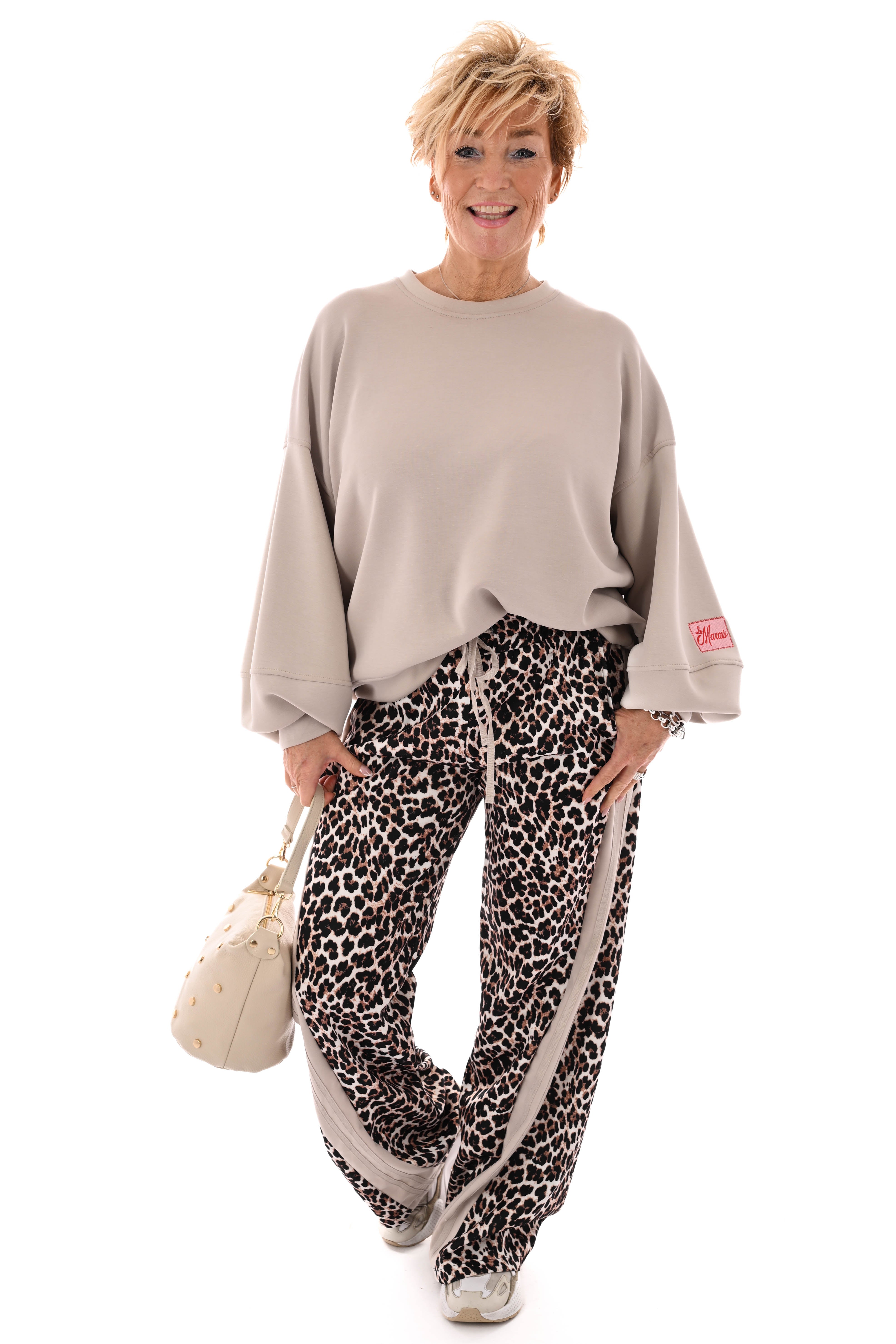 Wijde panterprint broek brede bies beige