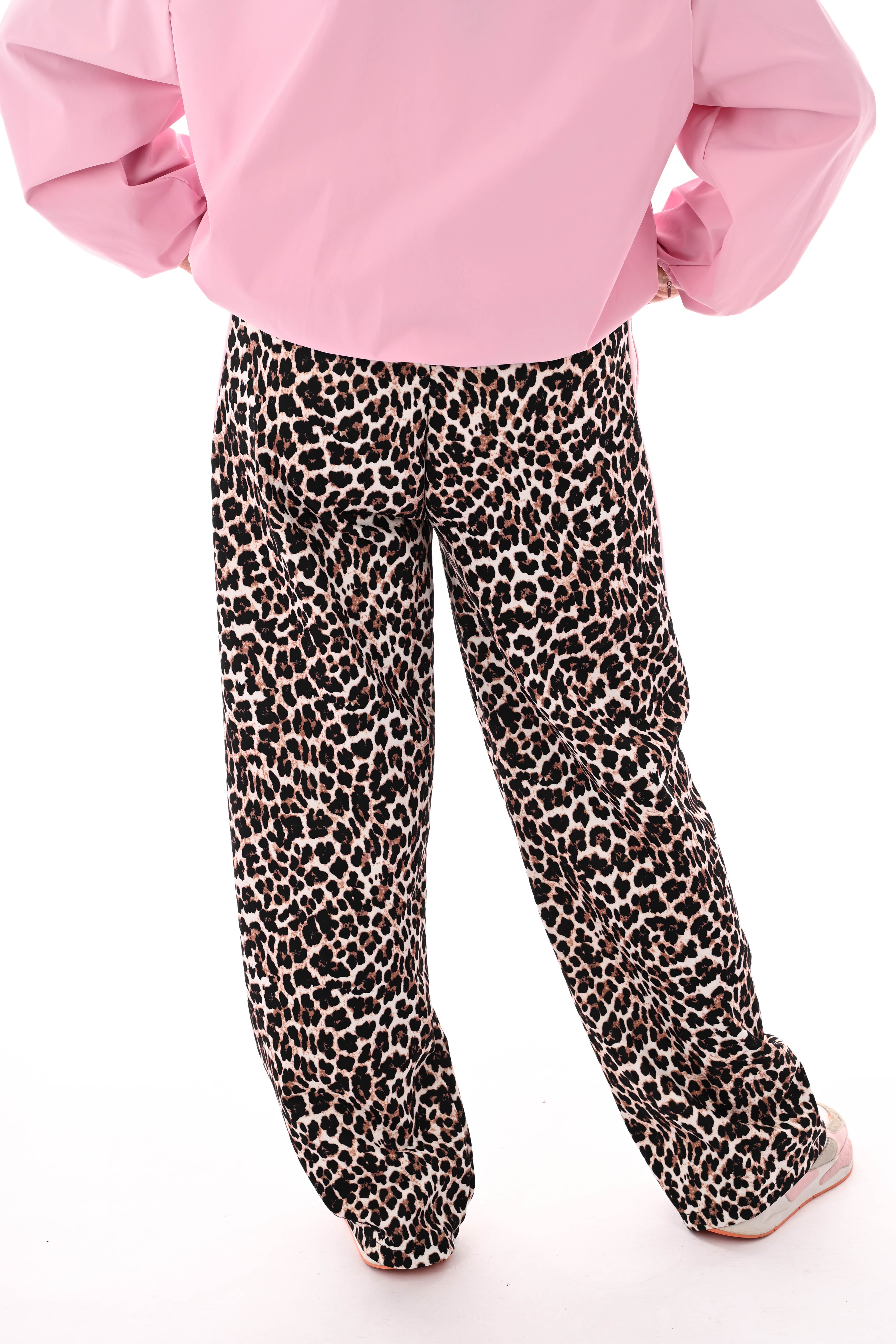 Wijde panterprint broek brede bies lichtroze