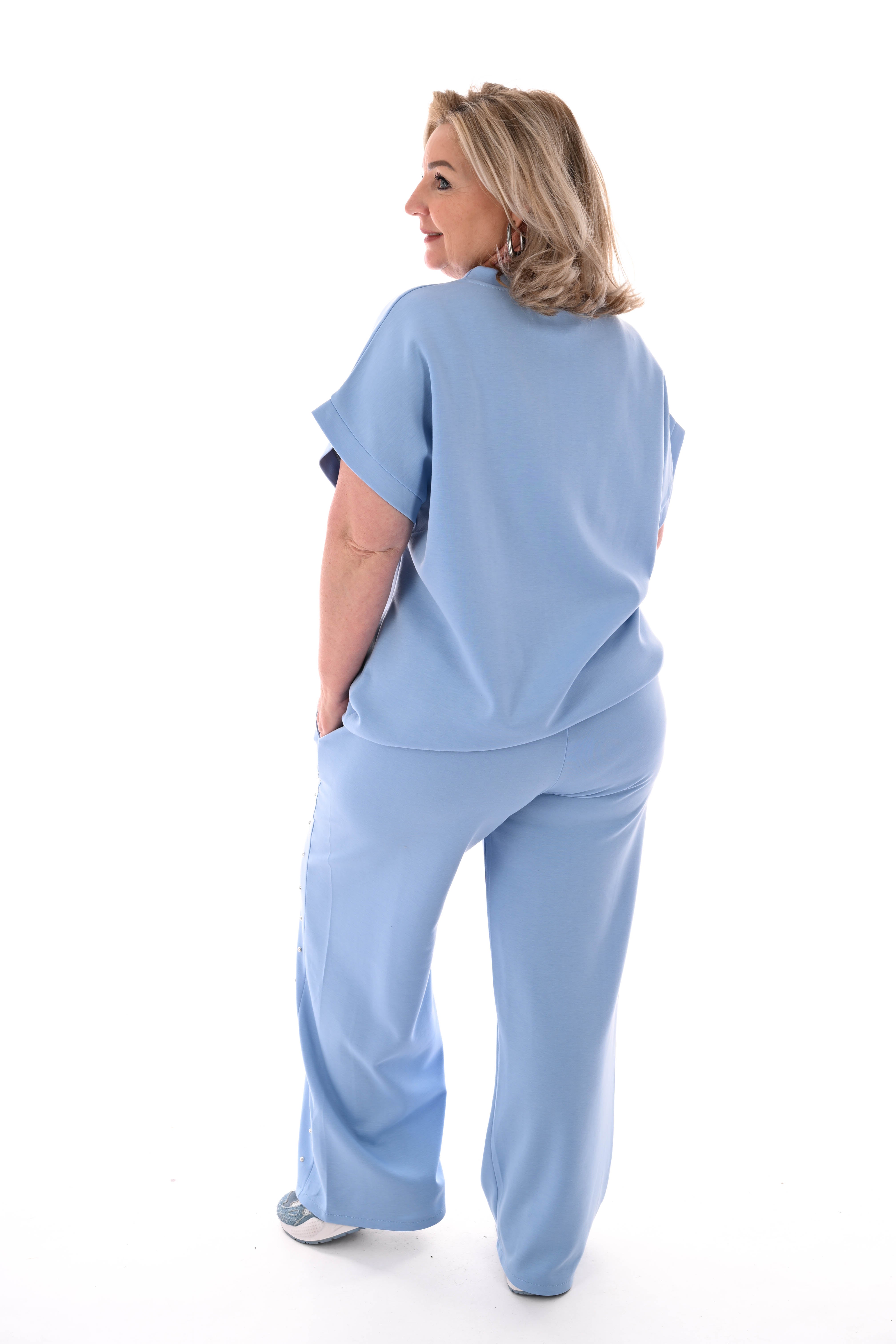 Tweedelig set met studs lichtblauw