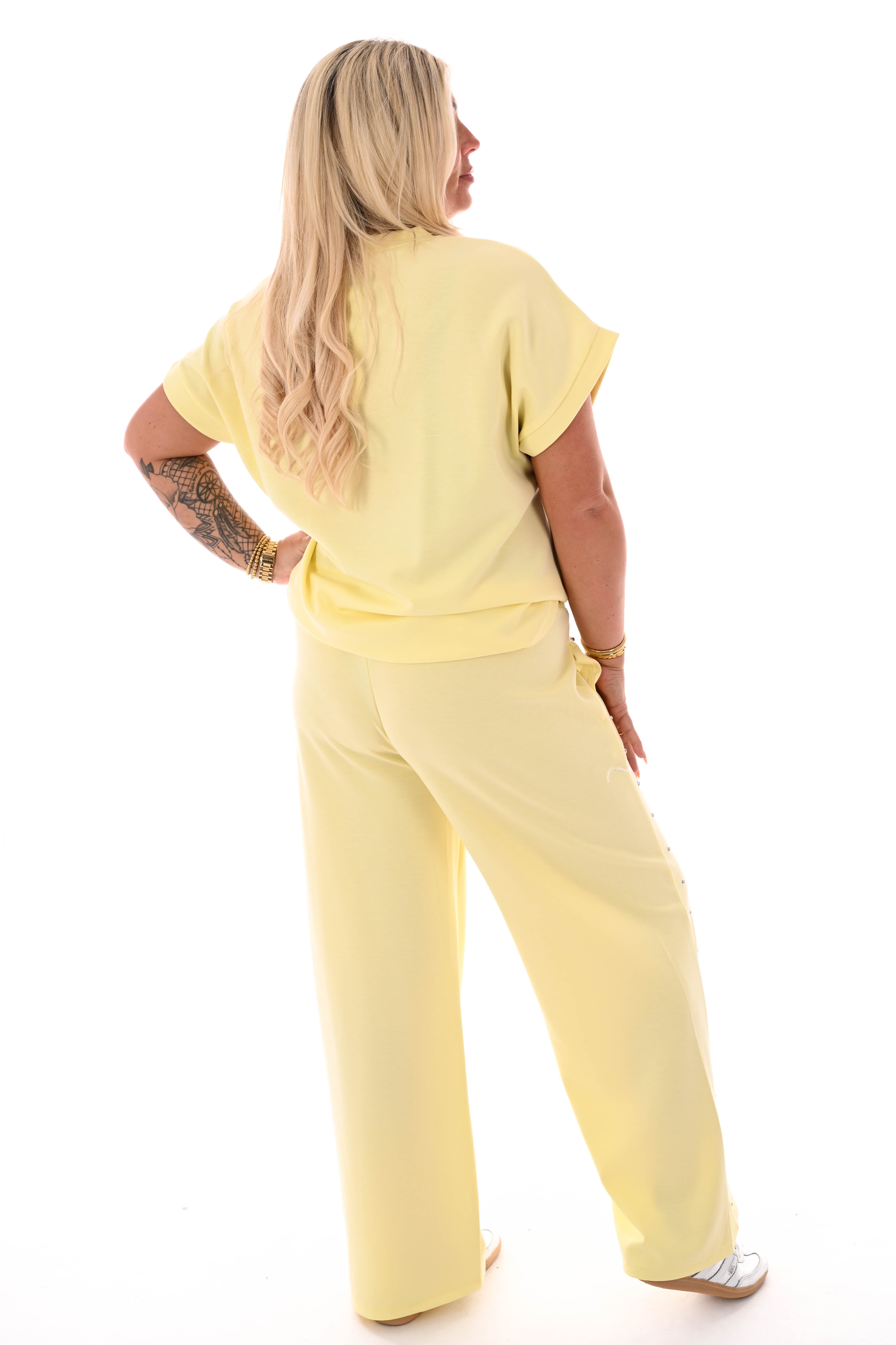 Tweedelig set met studs lichtgeel