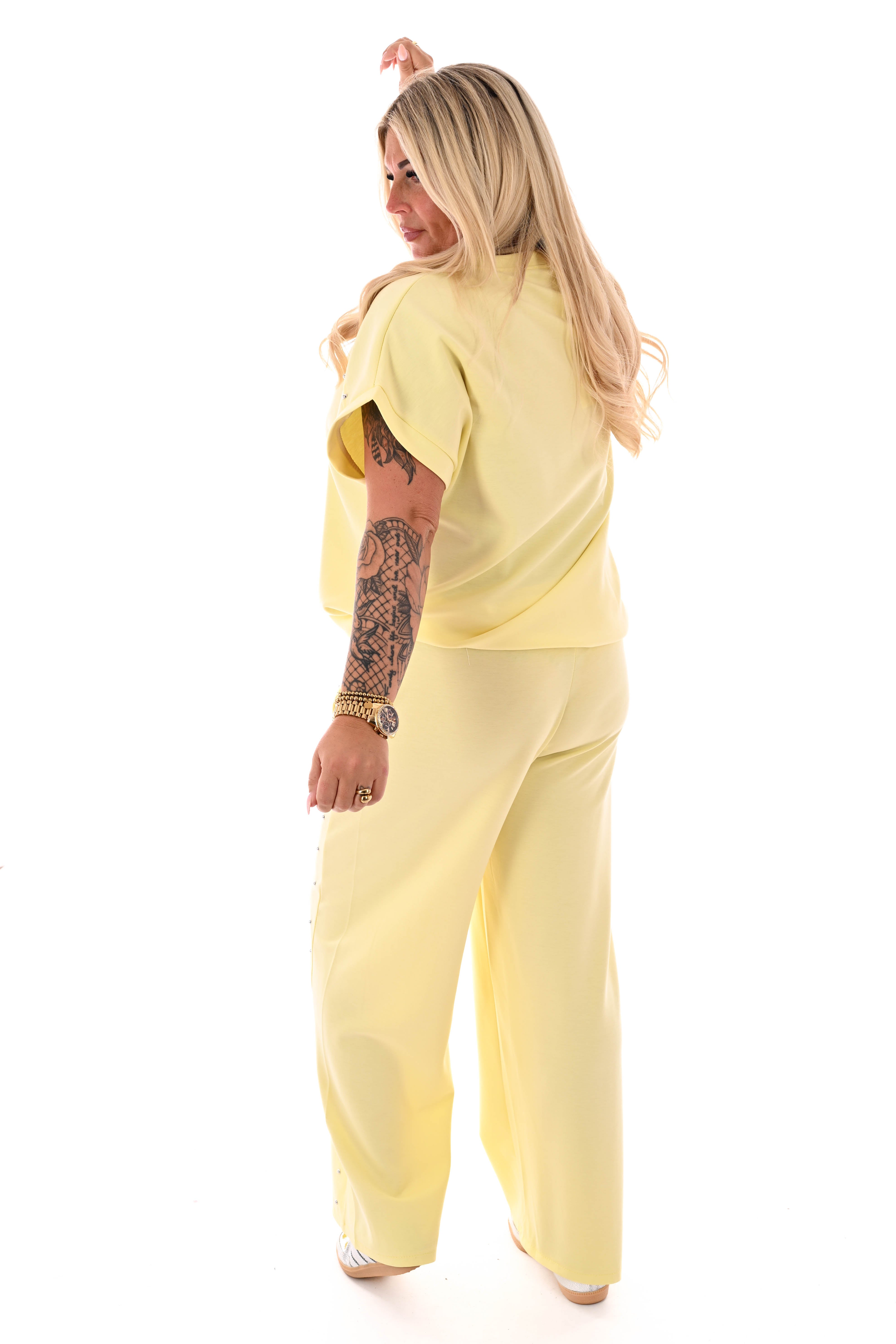 Tweedelig set met studs lichtgeel