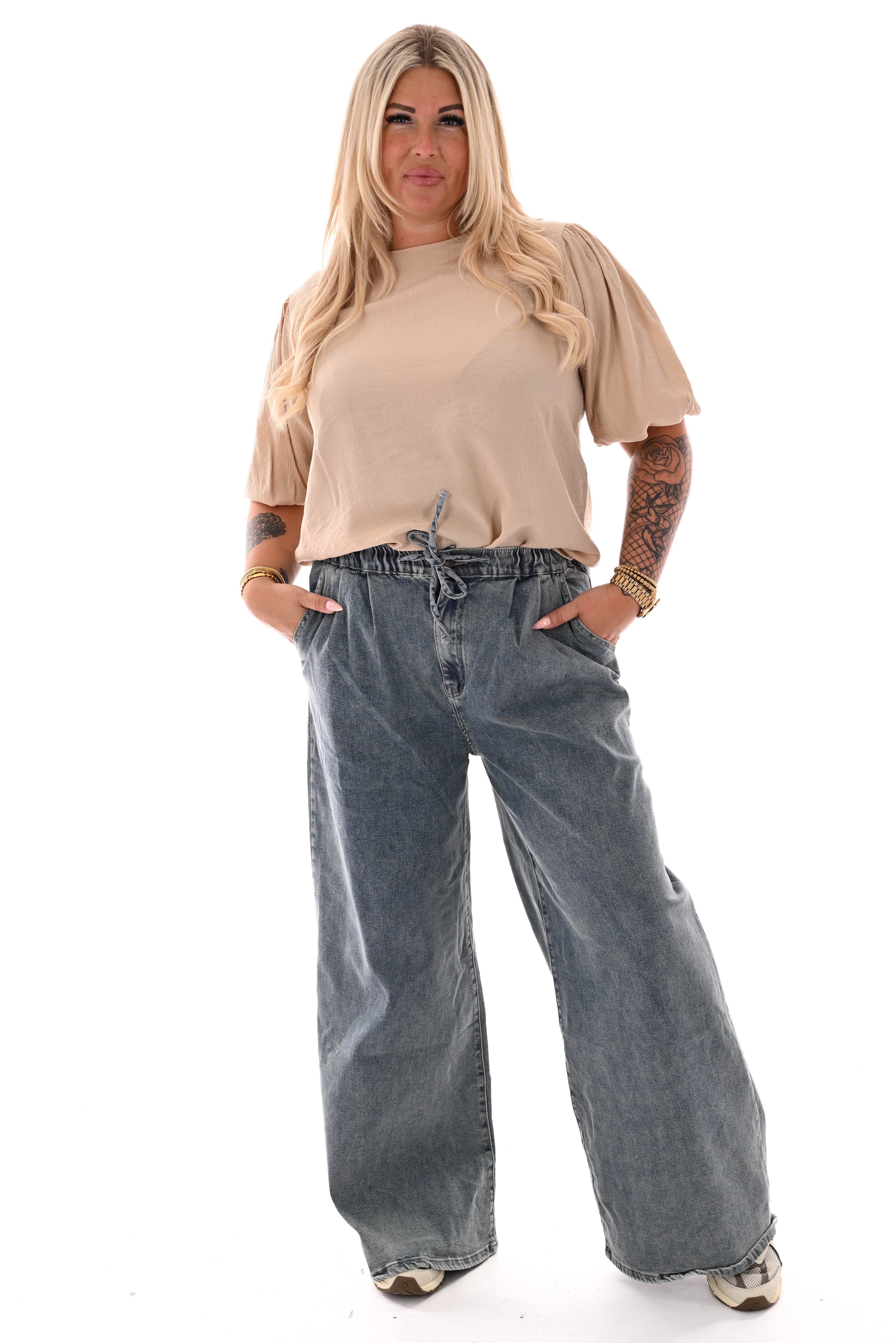 Top korte pofmouwen structuur uni beige