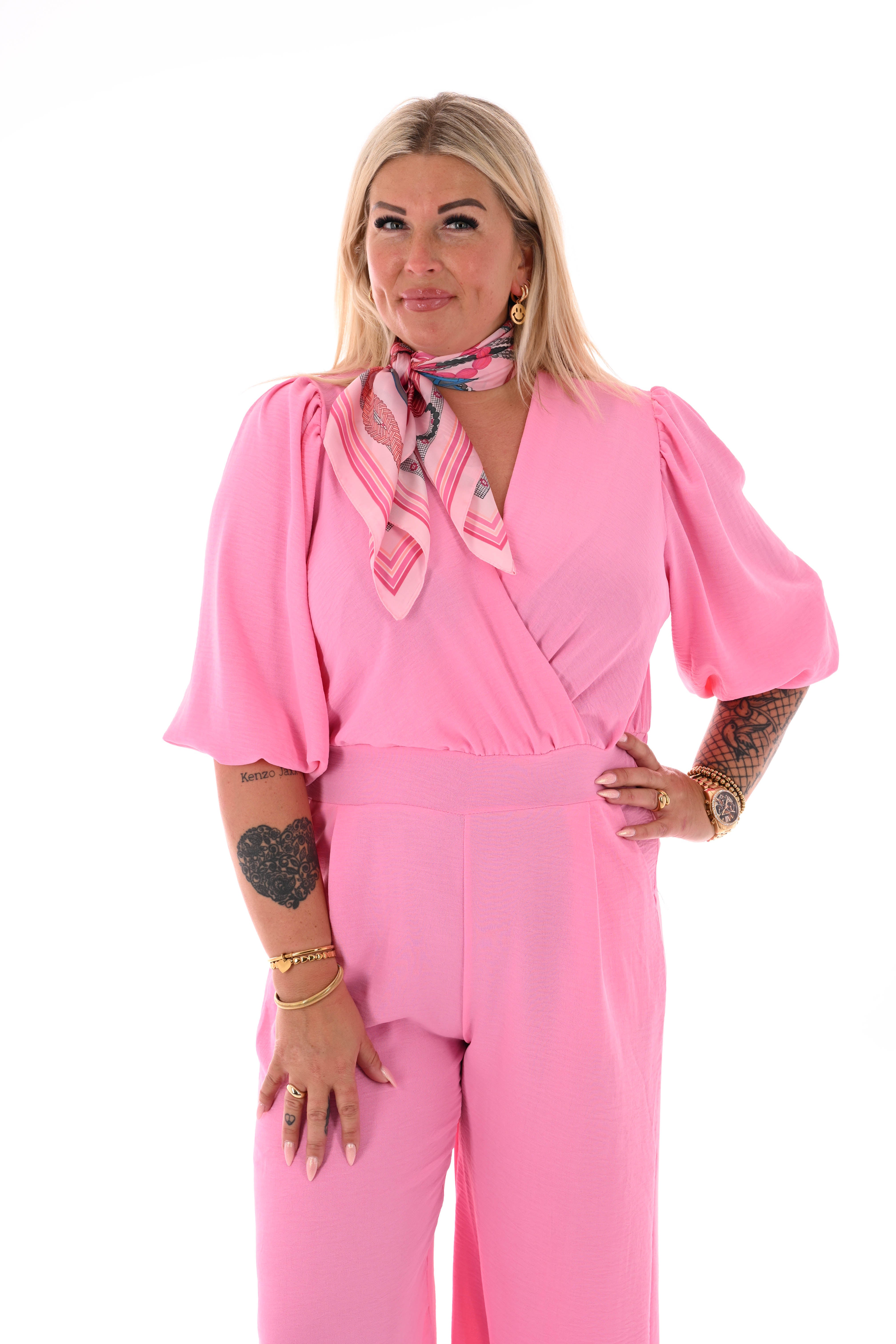 Jumpsuit overslag uni 3/4e pofmouwen roze