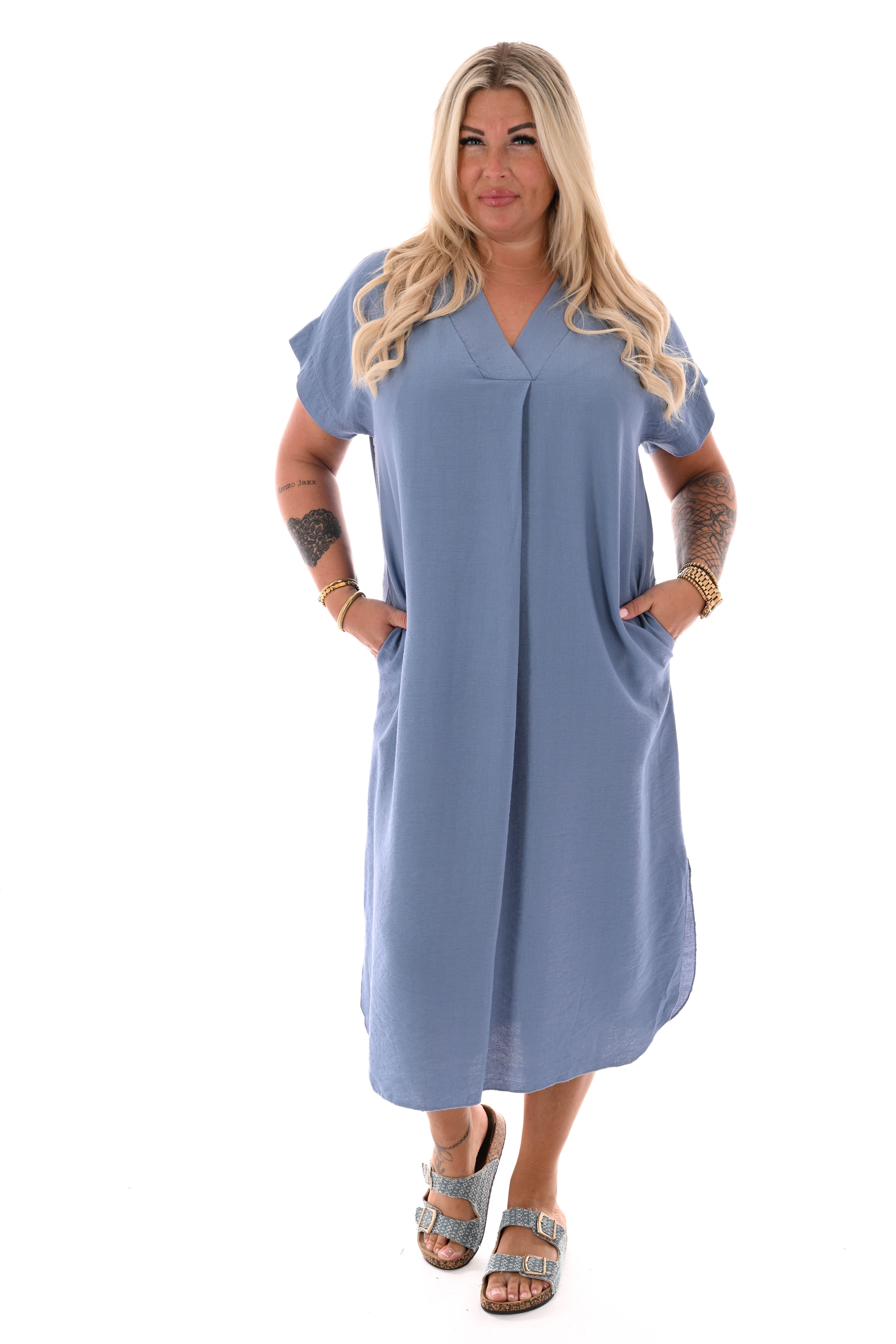 Lange jurk v-hals met zakken jeansblauw