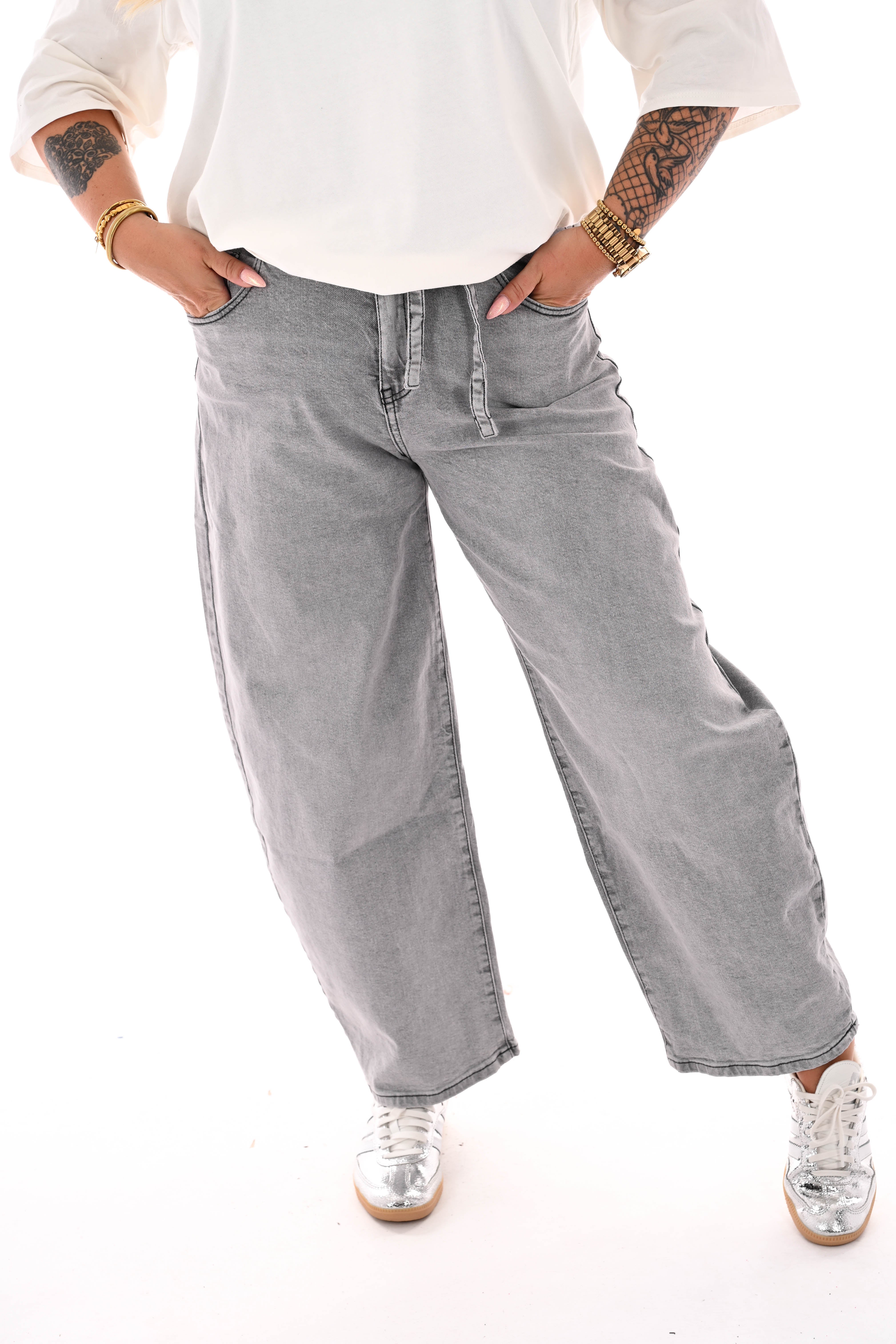 Monday jeans ballon fit met ceintuur lichtgrijs