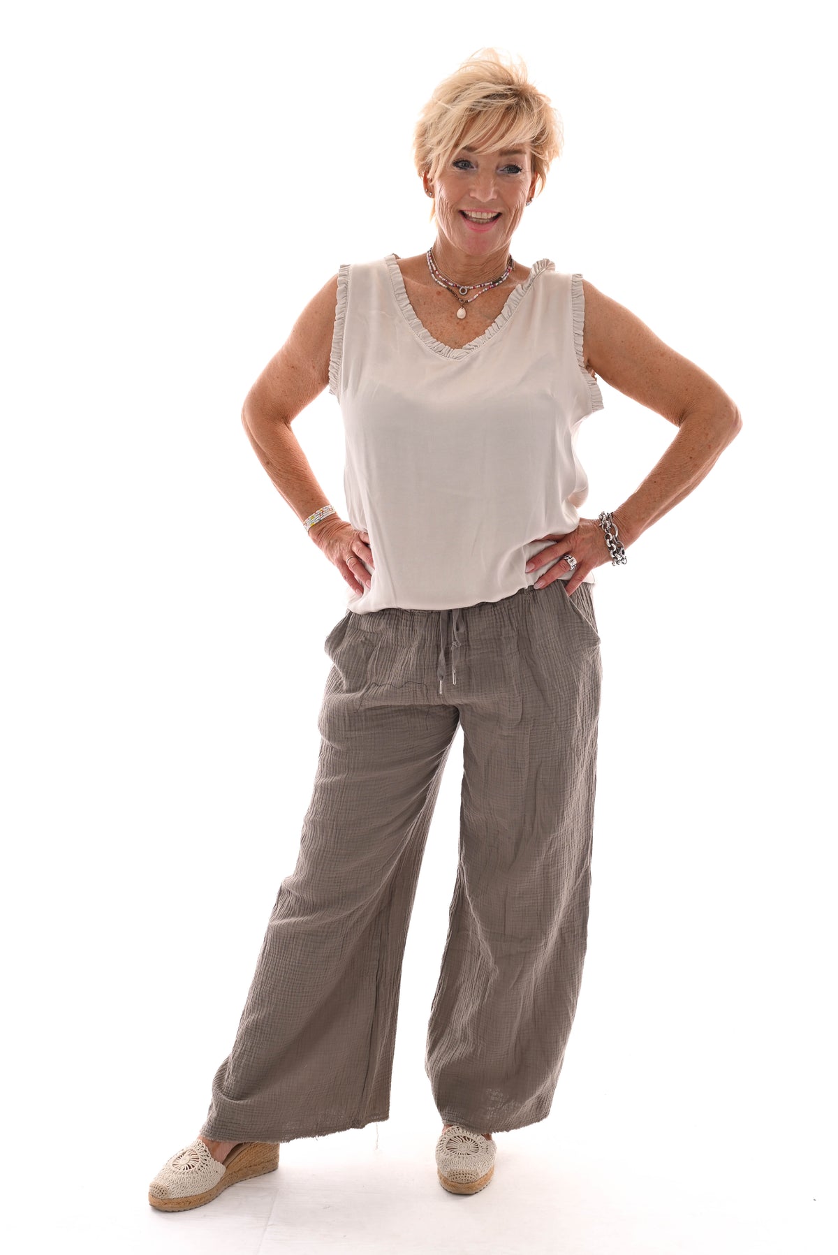 Wijde broek wafel uni taupe