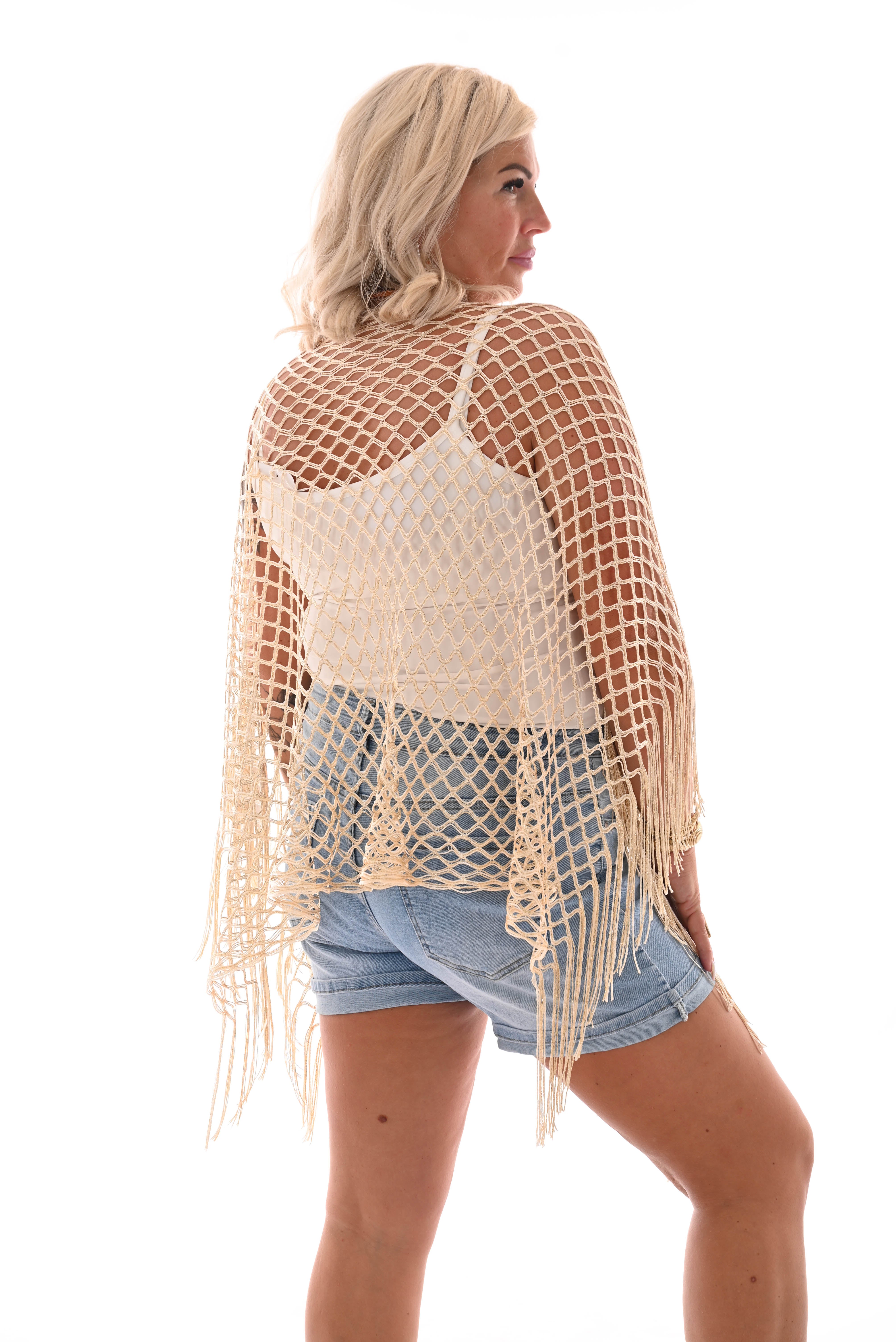 Poncho gehaakt met franjes lichtgoud