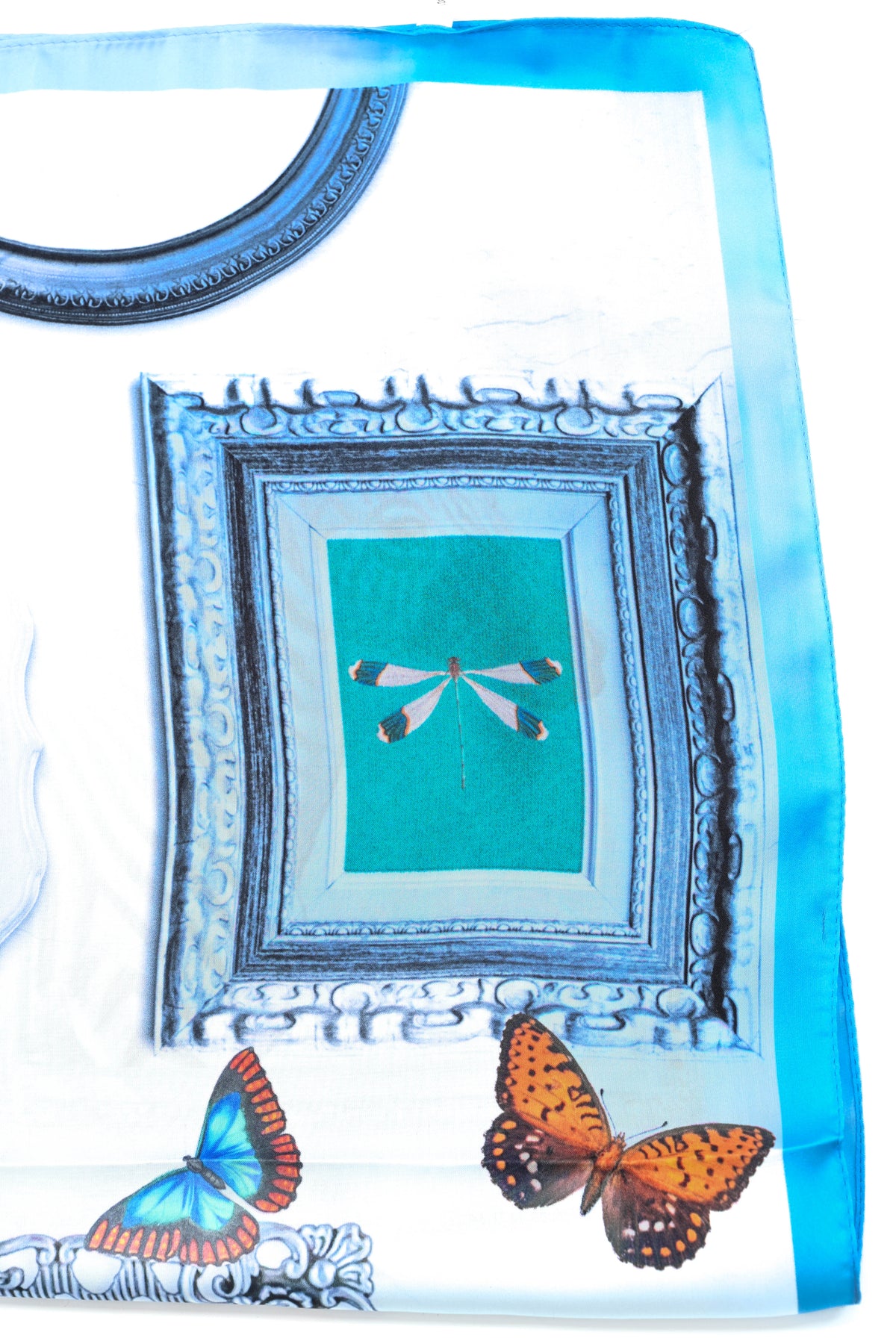 Kort sjaaltje vlinder blauw