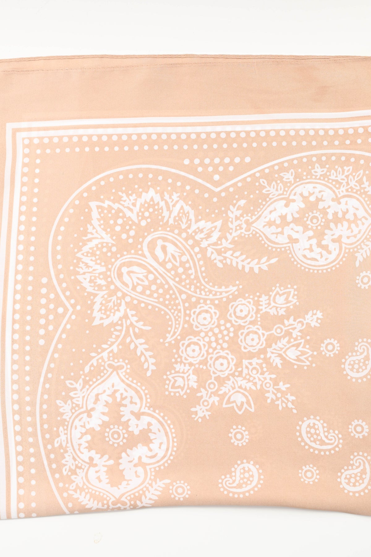 Kort sjaaltje paisley lichtbruin