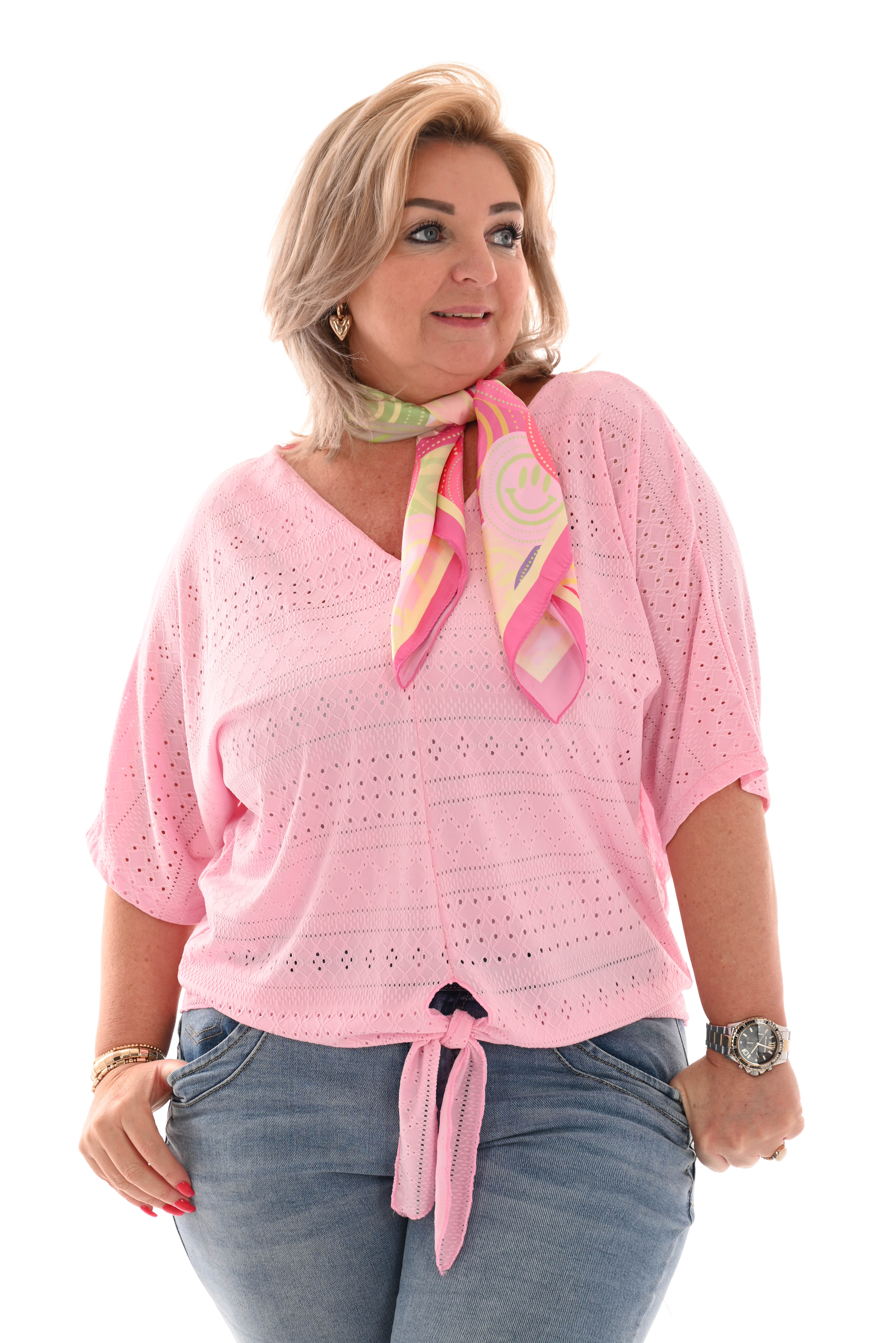 Geknoopte top met ketting gaatjes lichtroze