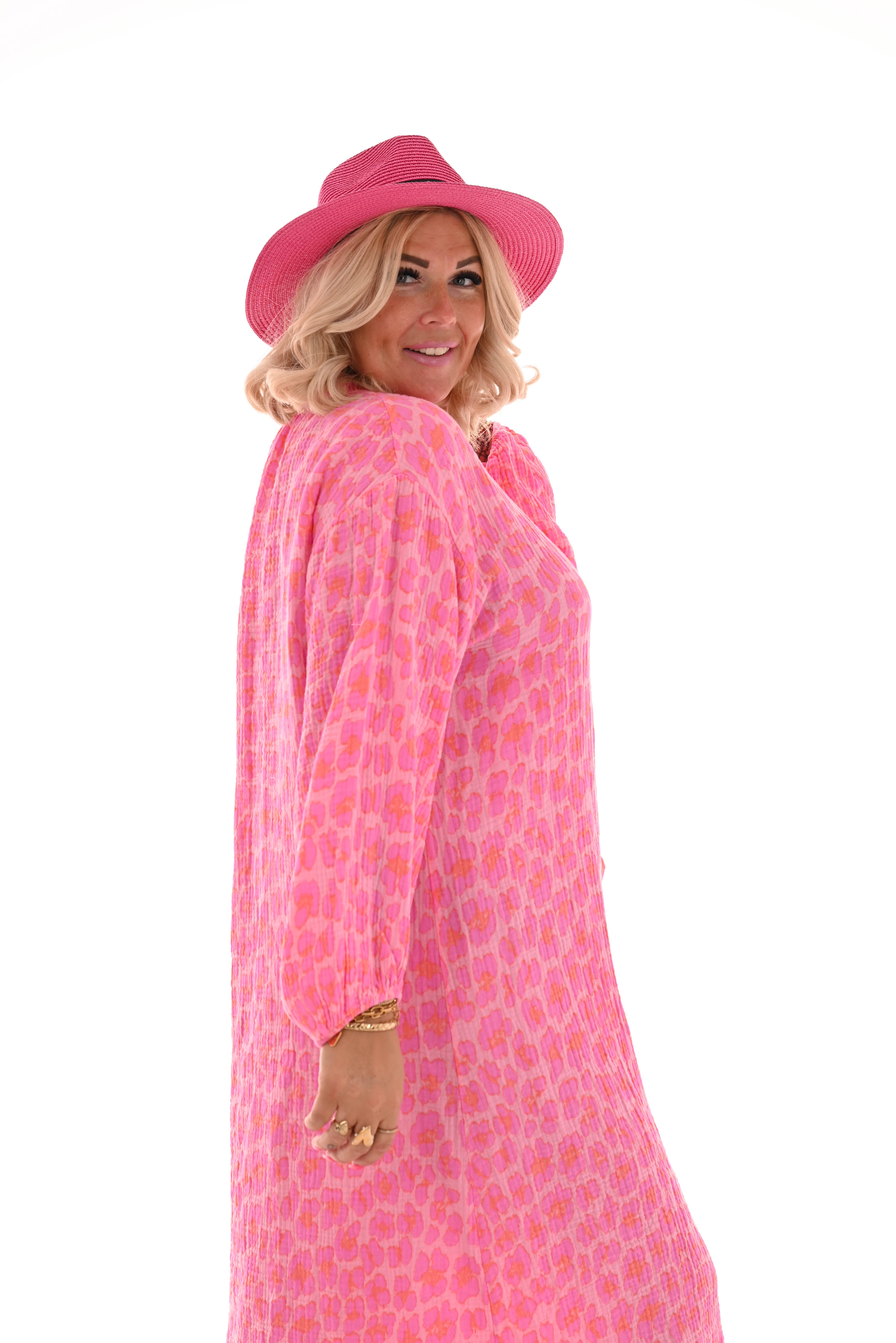 Lange doorknoop jurk wafel panterprint lichtroze/roze