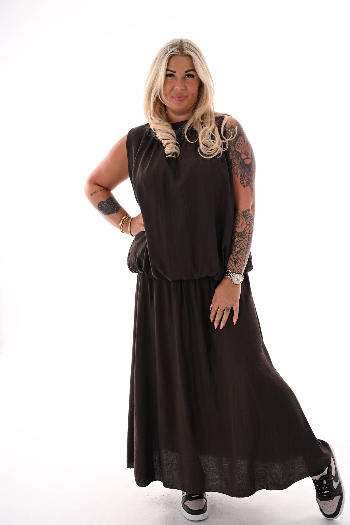 Tweedelig set rok mouwloze top uni donkerbruin
