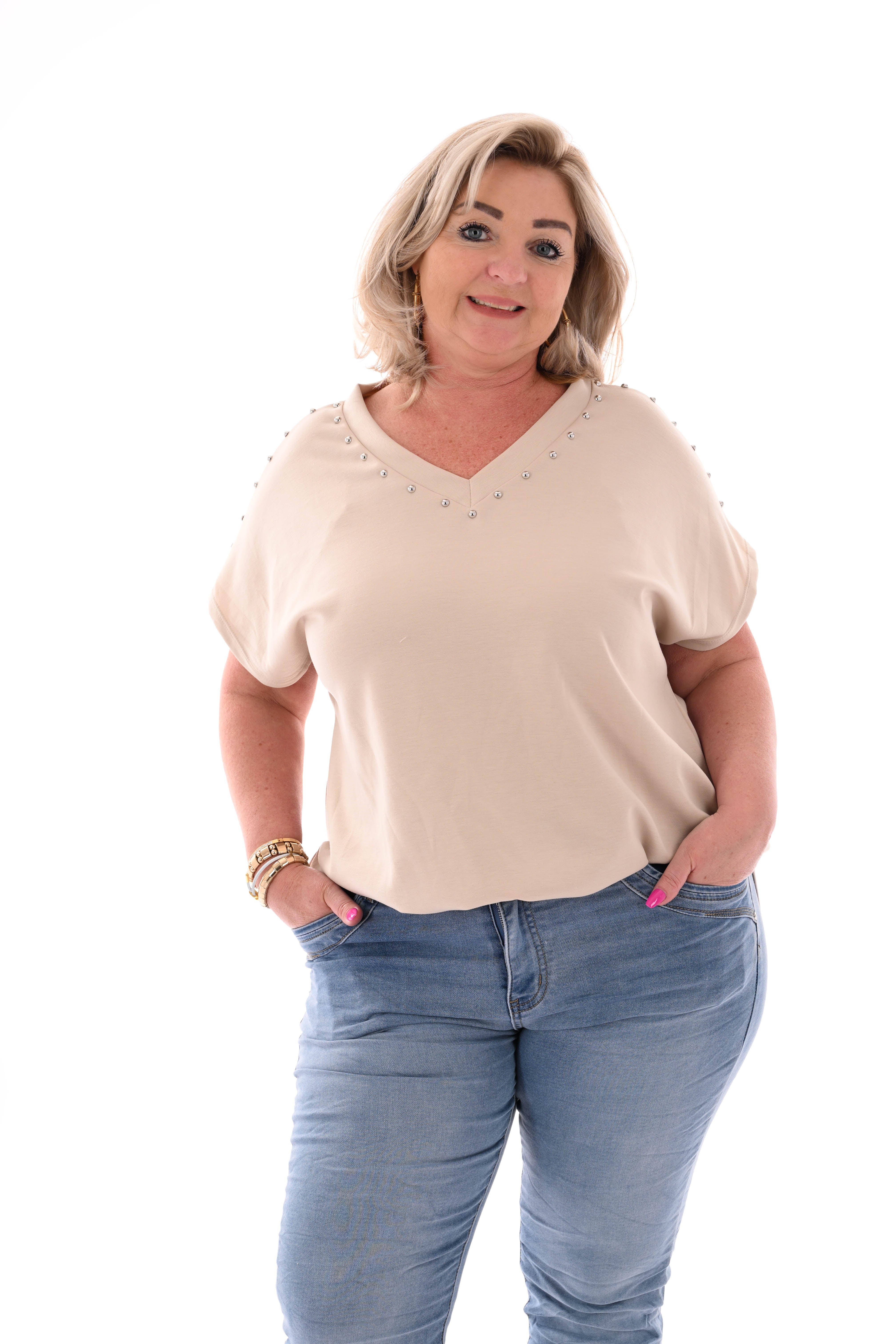 T-shirt v-hals met studs beige