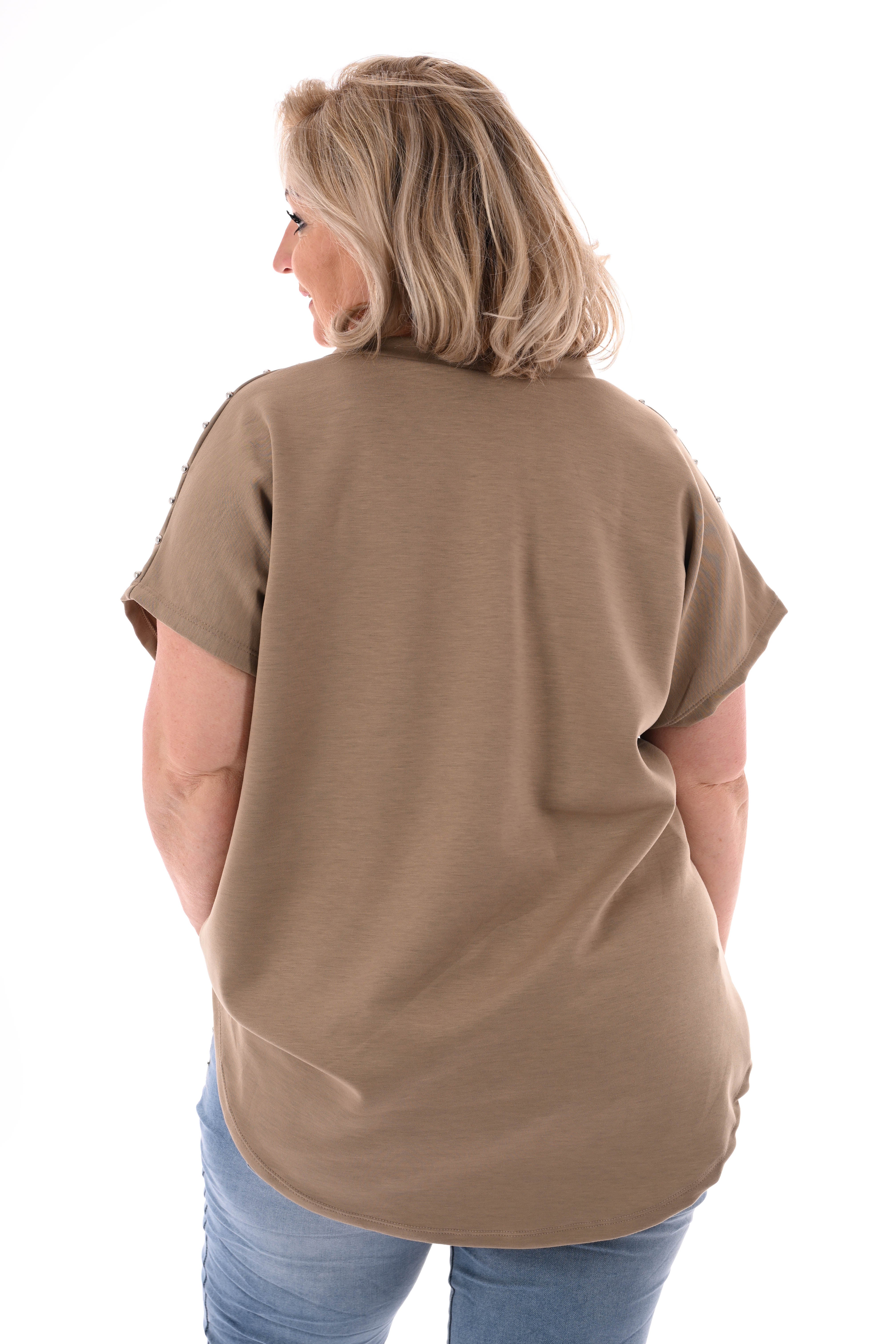 T-shirt v-hals met studs taupe