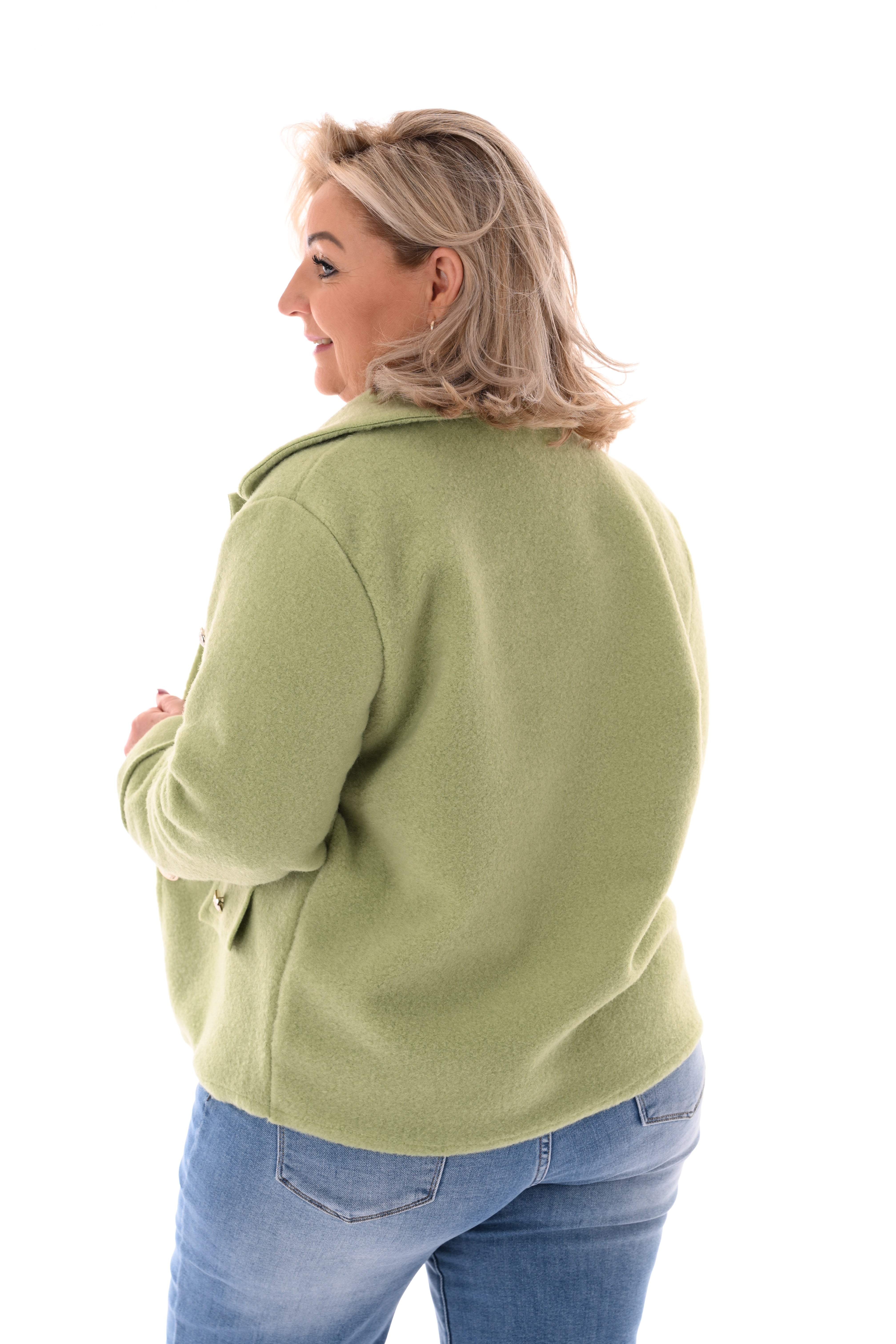 Kort jasje met knopen pistache