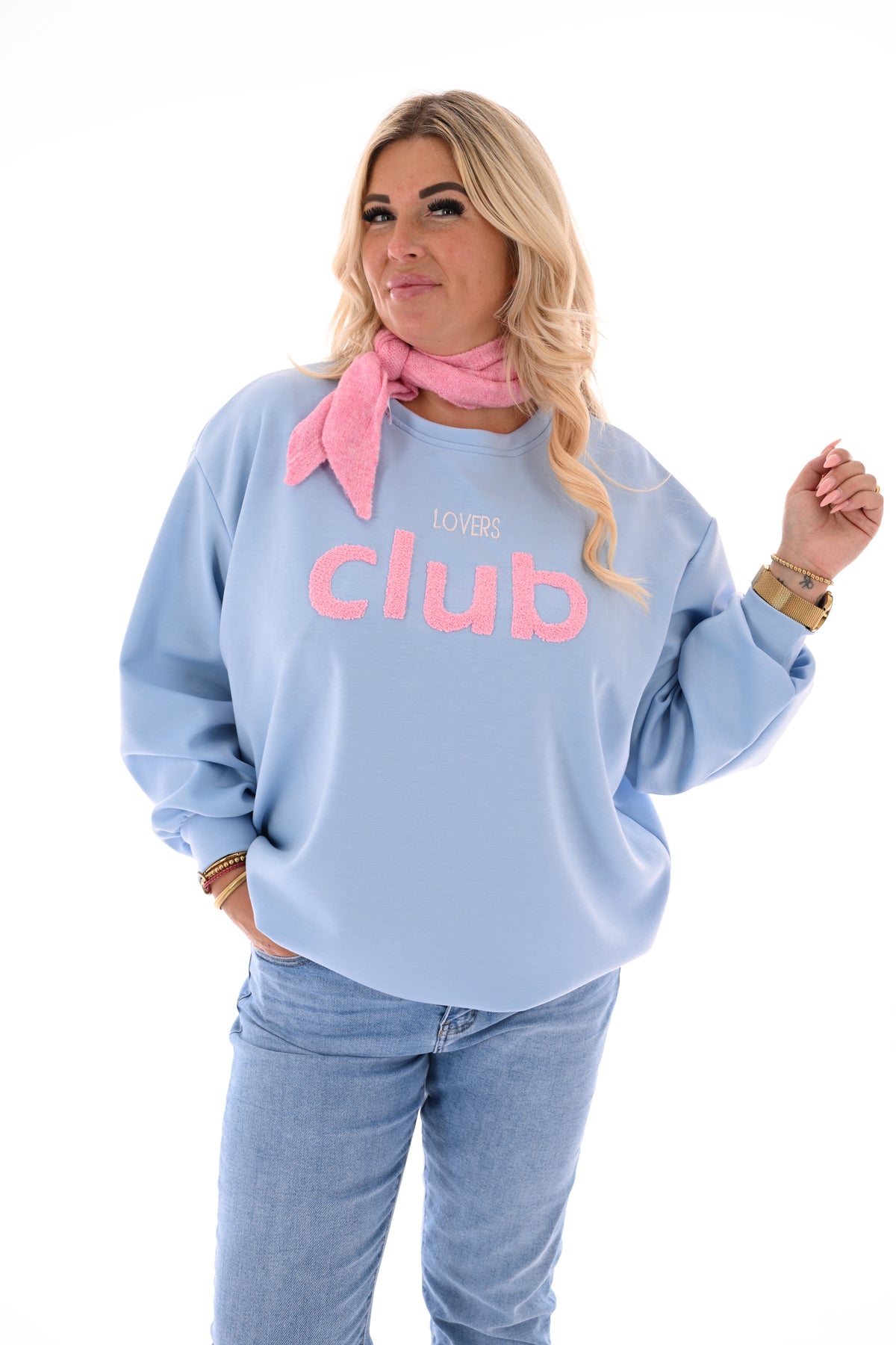 Sweater lovers club lichtblauw