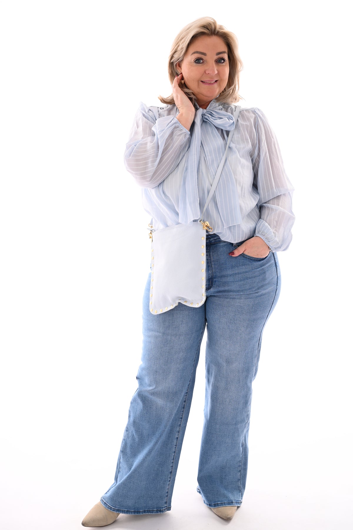 Blouse streepjes met strik lichtblauw