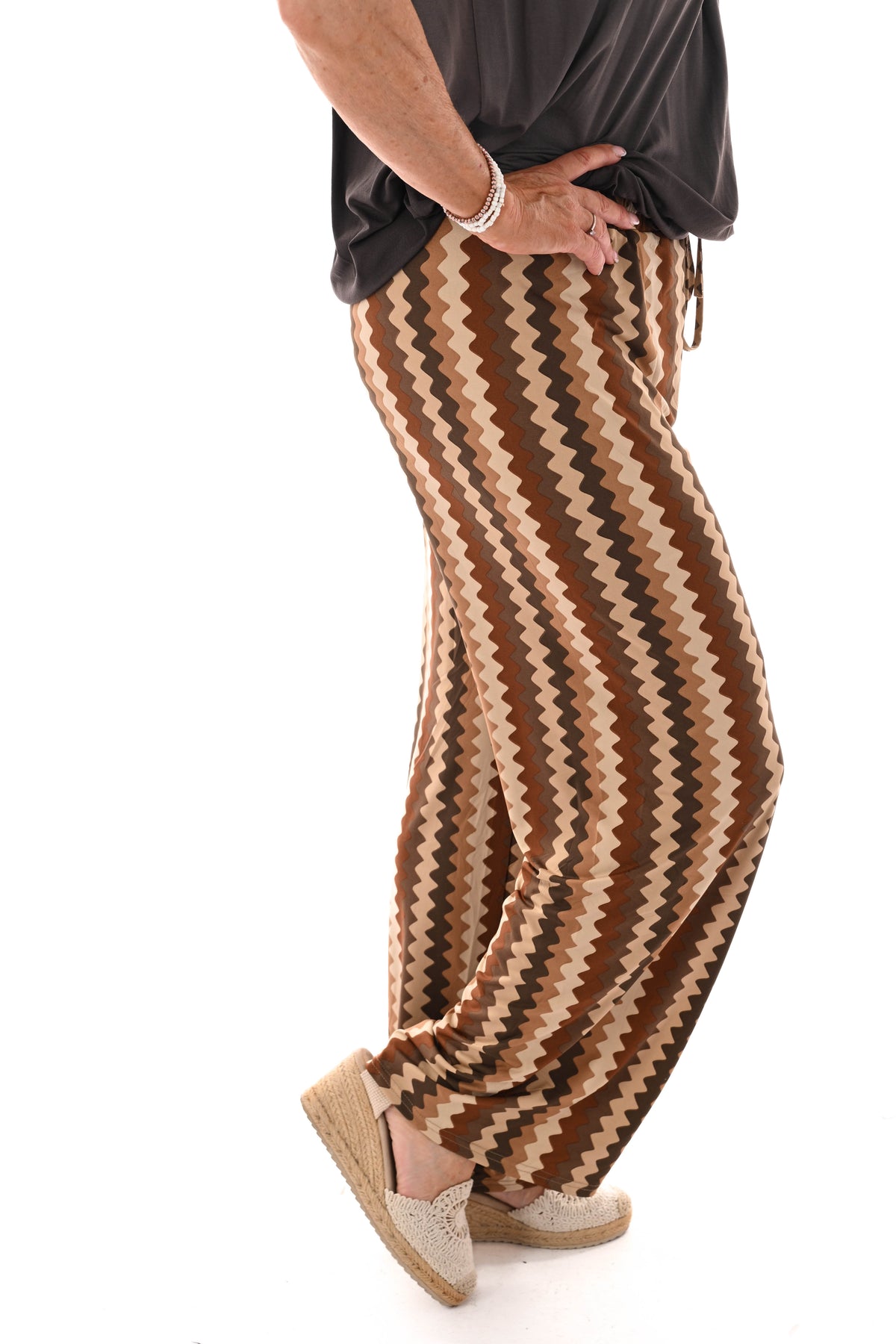 Broek zigzag bruin
