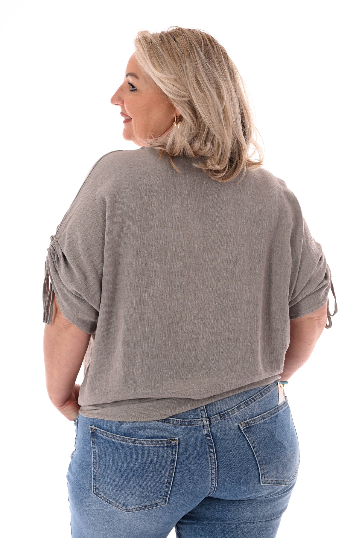 Top strik en knoopjes taupe
