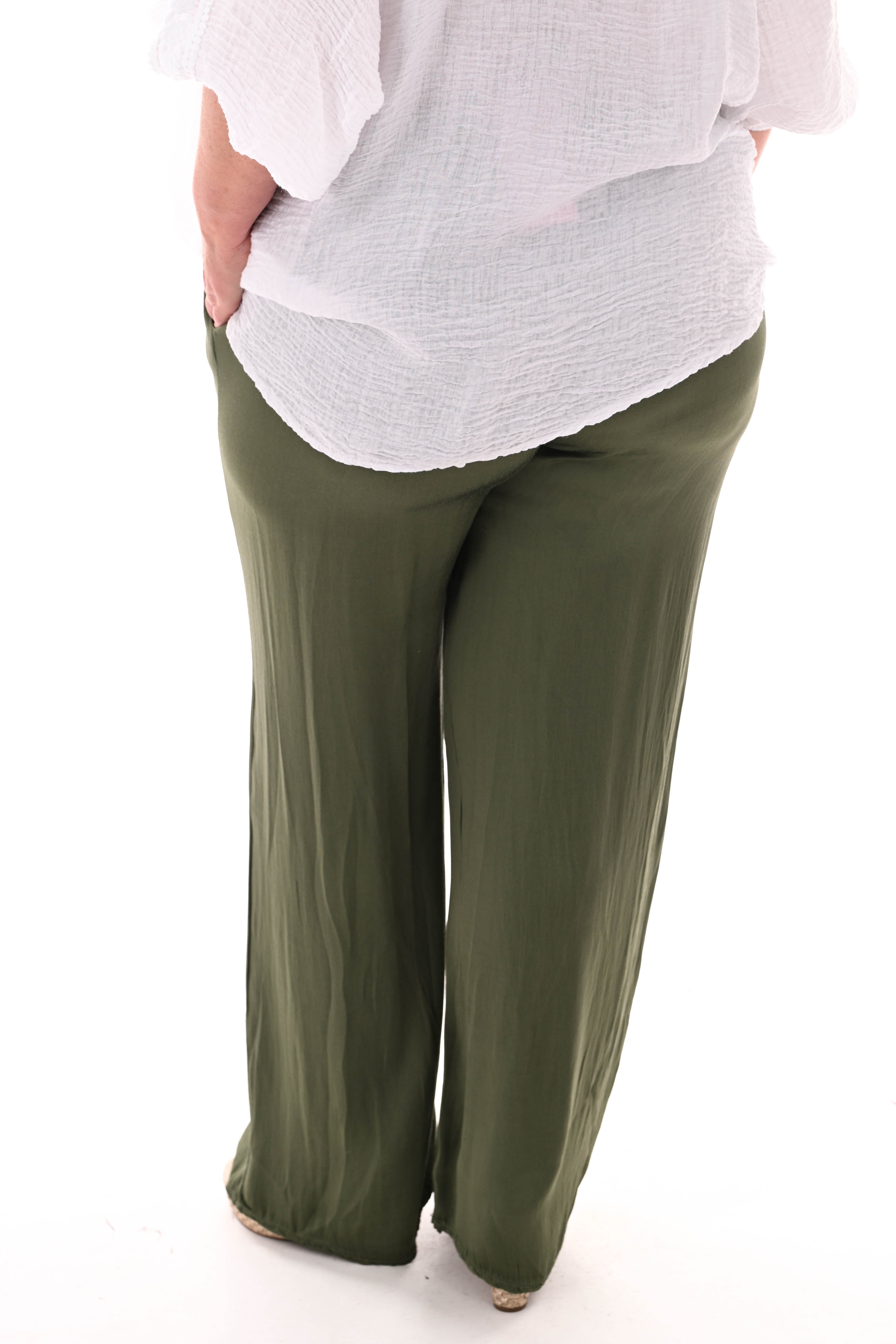 Silky broek smalle band legergroen