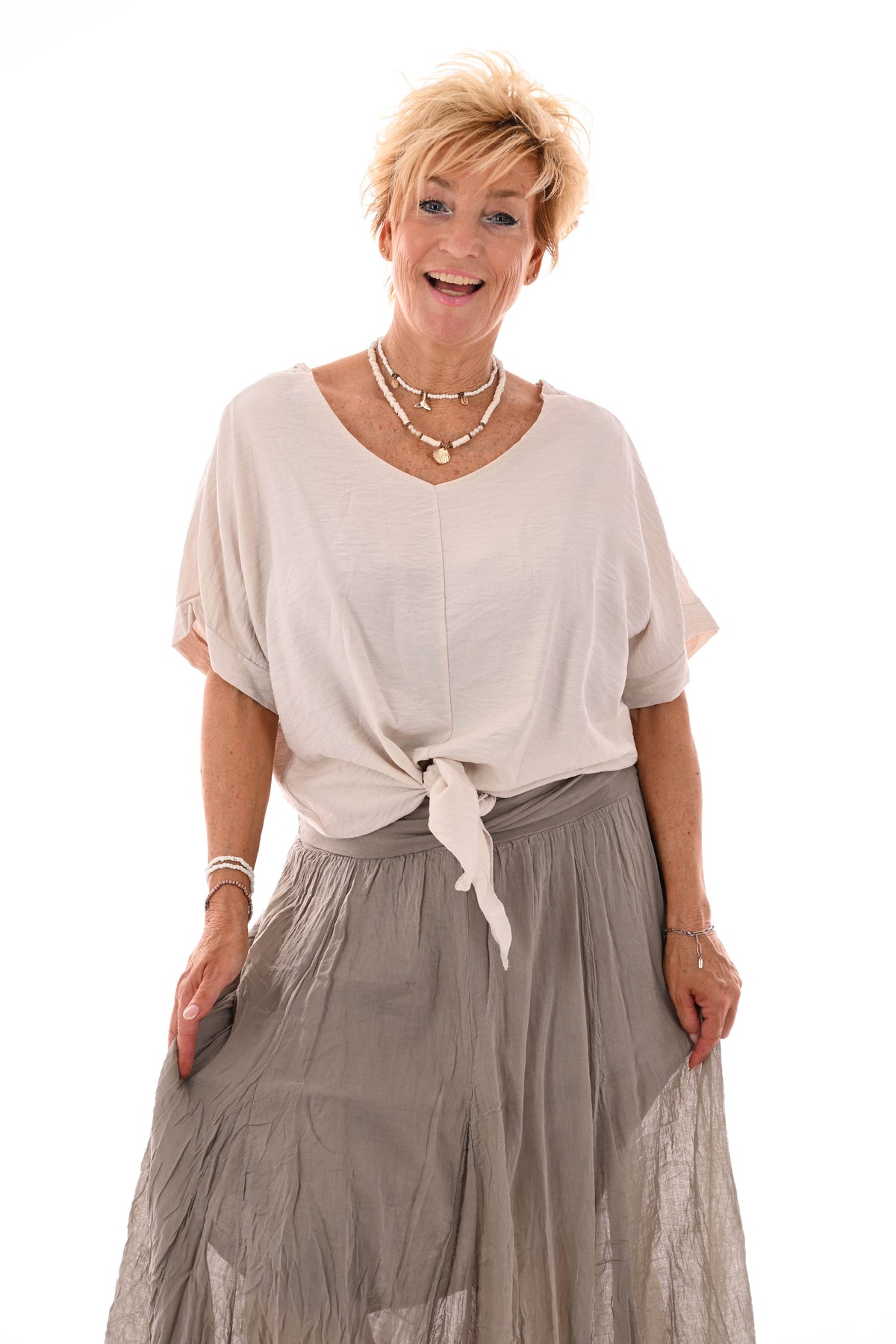 Top gehaakte rug met knoop beige