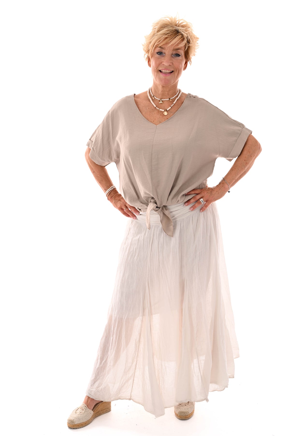 Rok met omgeslagen band beige