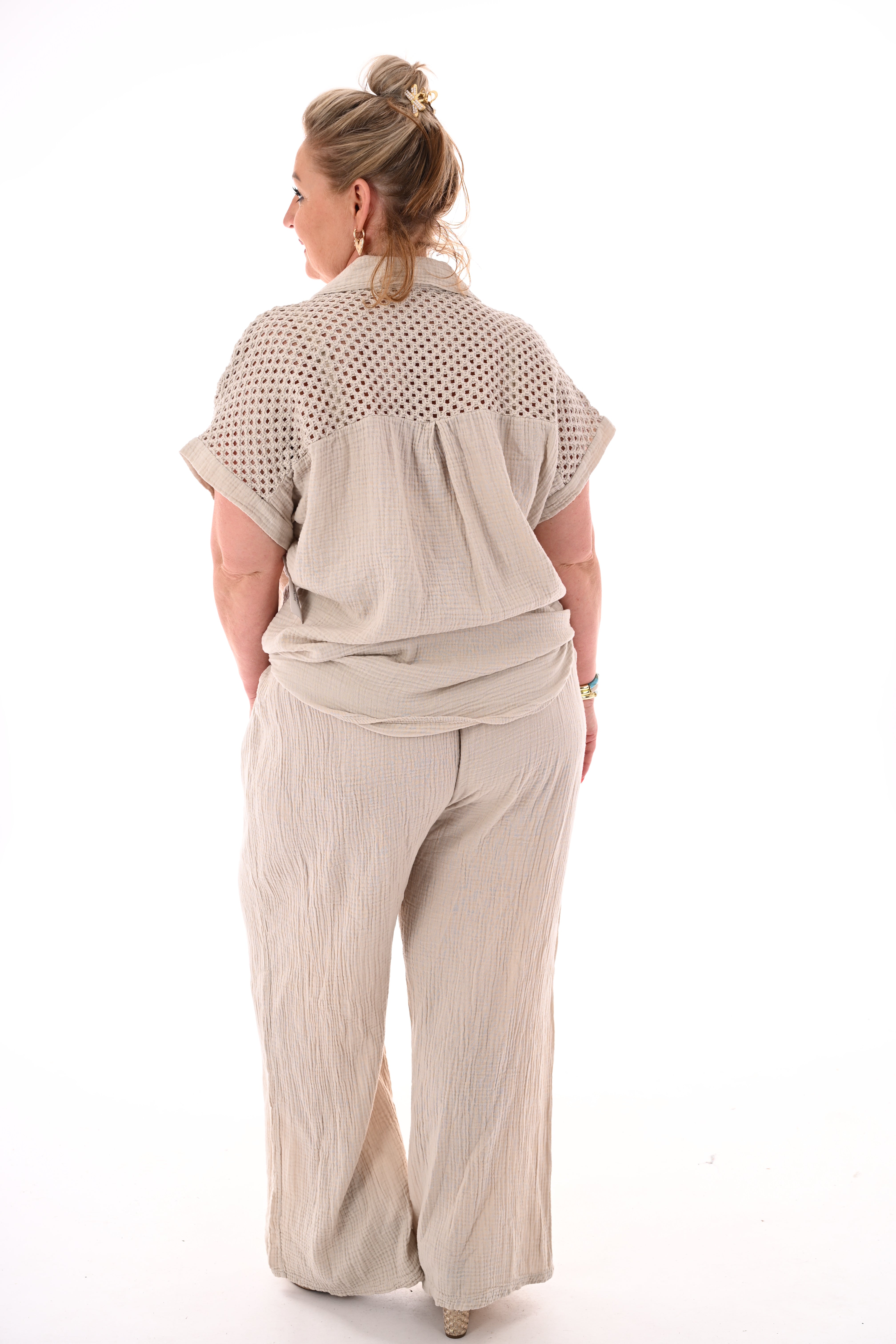 Tweedelig set gehaakte details beige