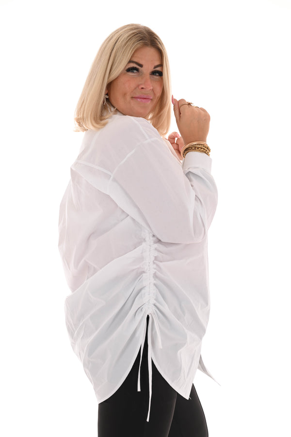 Doorknoop blouse gesmockte taille wit