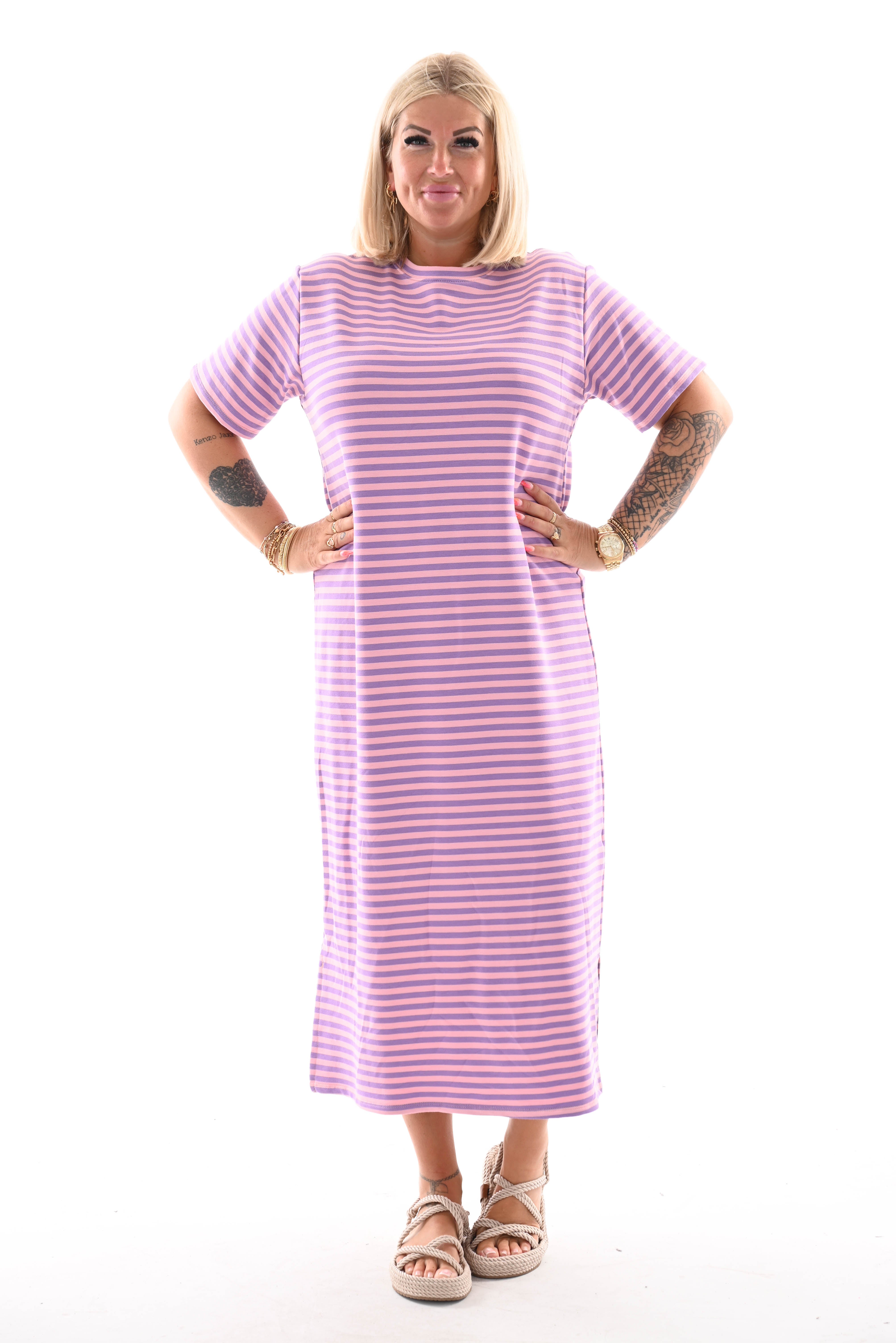 Sweaterdress korte mouwen gestreept lila/roze