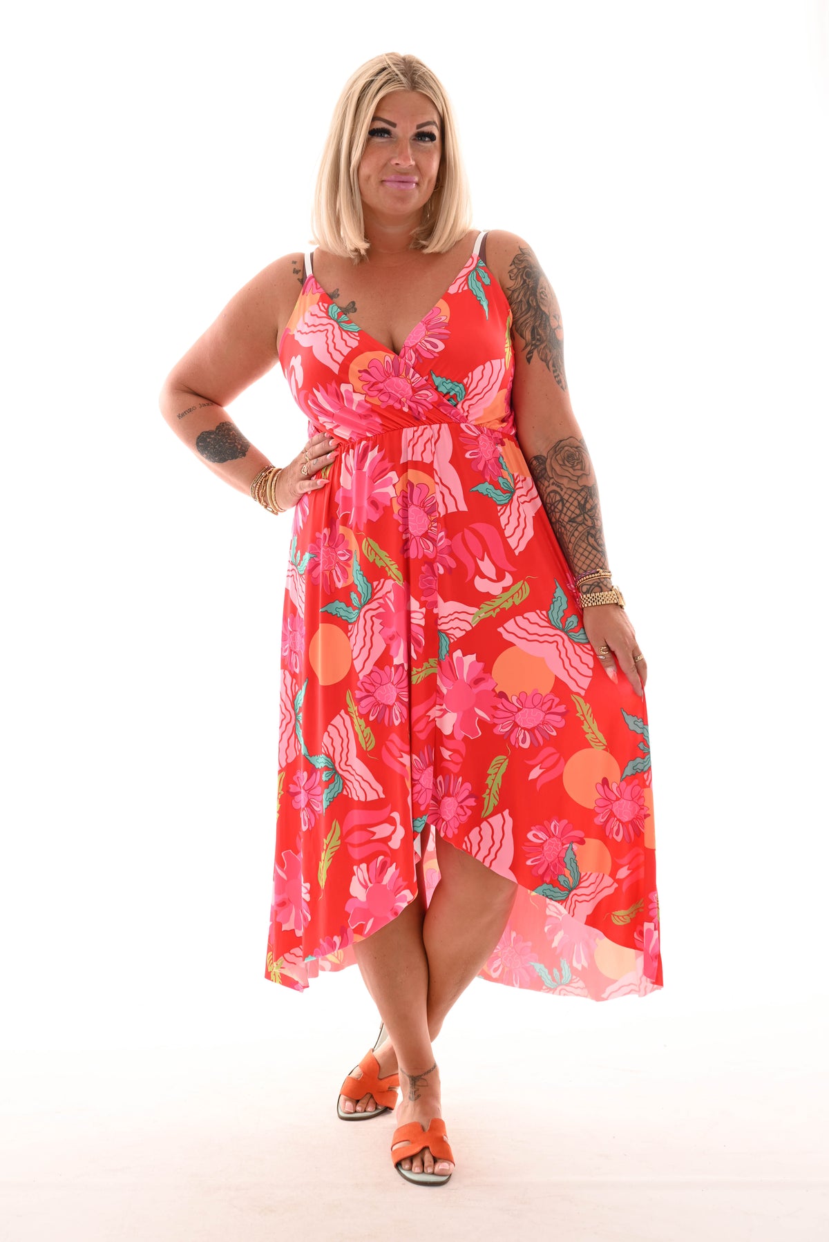 Lange jurk spaghetti bandjes bloemen print rood