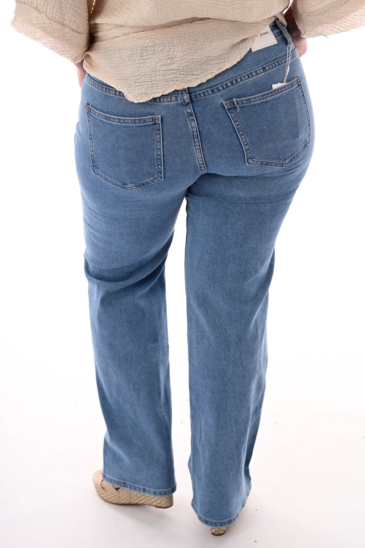 BS jeans wide leg schuine knoop middenblauw