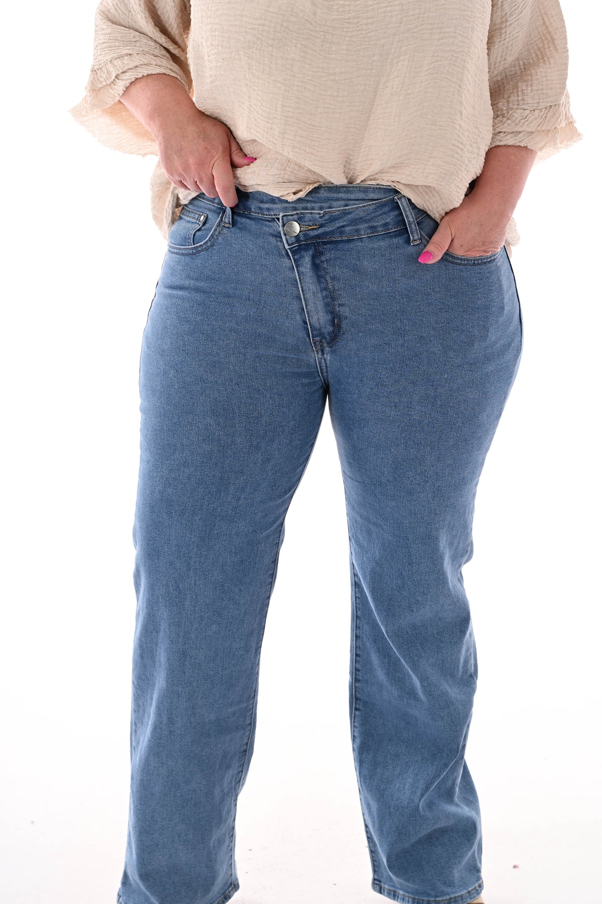 BS jeans wide leg schuine knoop middenblauw