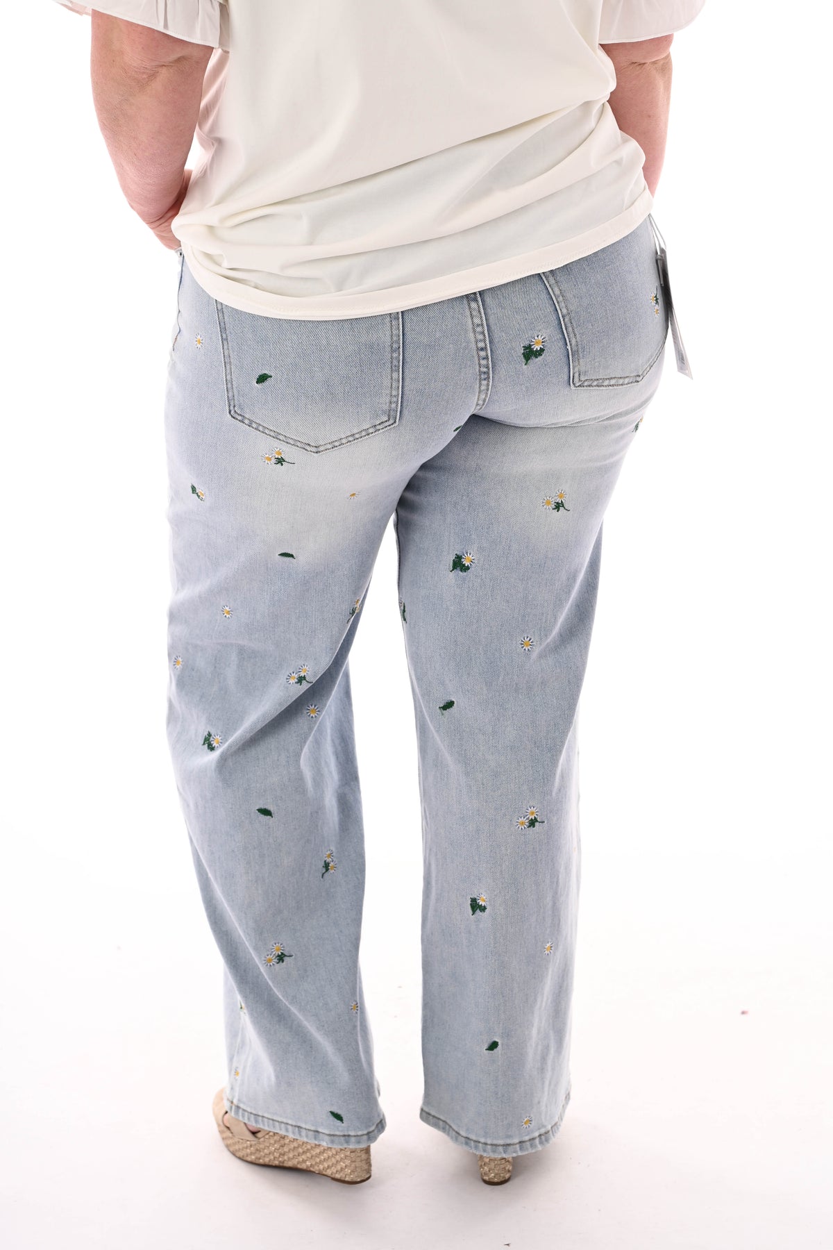 Monday jeans wide leg madeliefjes lichtblauw
