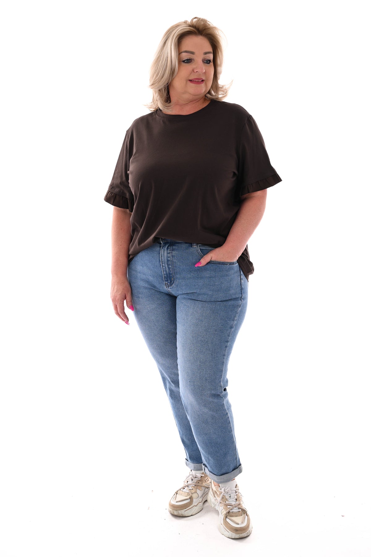 T-shirt roezelmouwen uni donkerbruin
