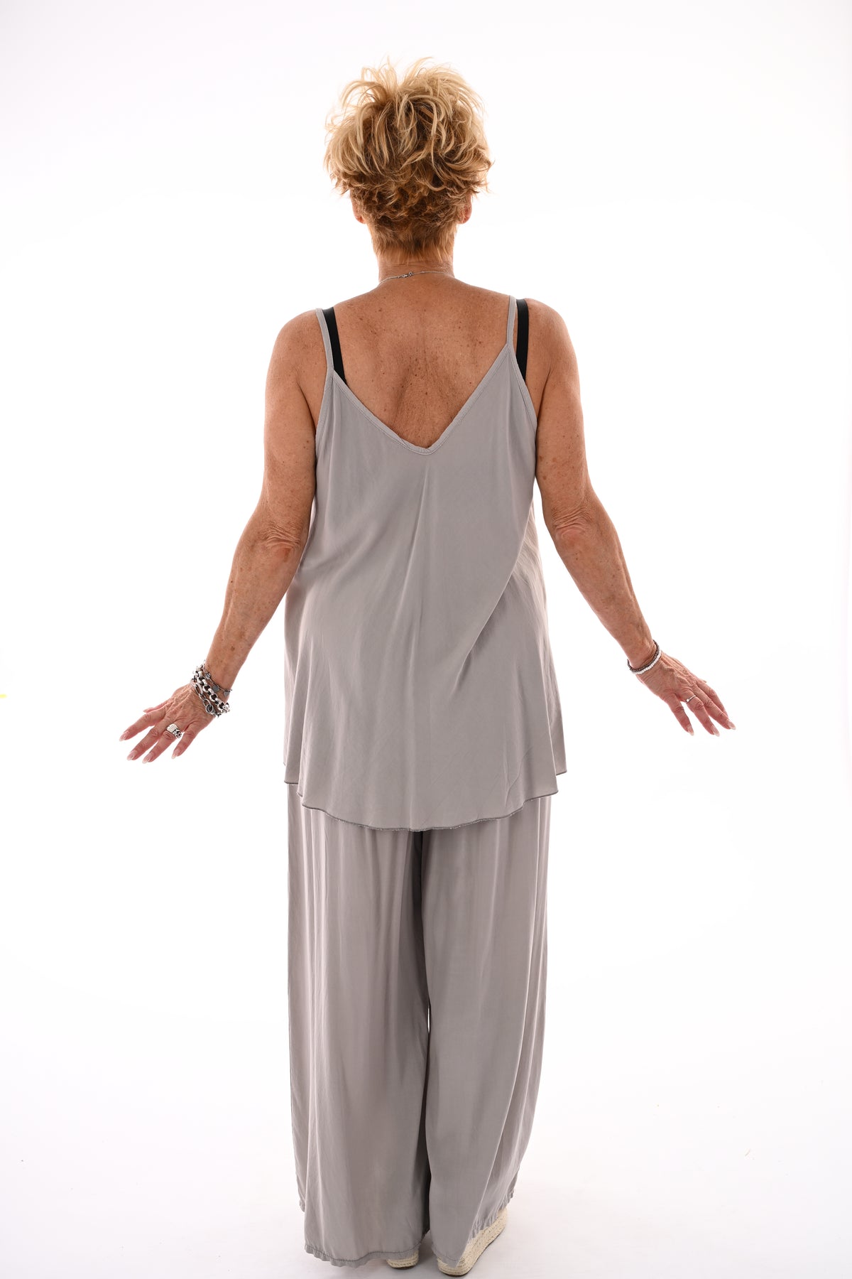 Tweedelig set top smalle bandjes taupe