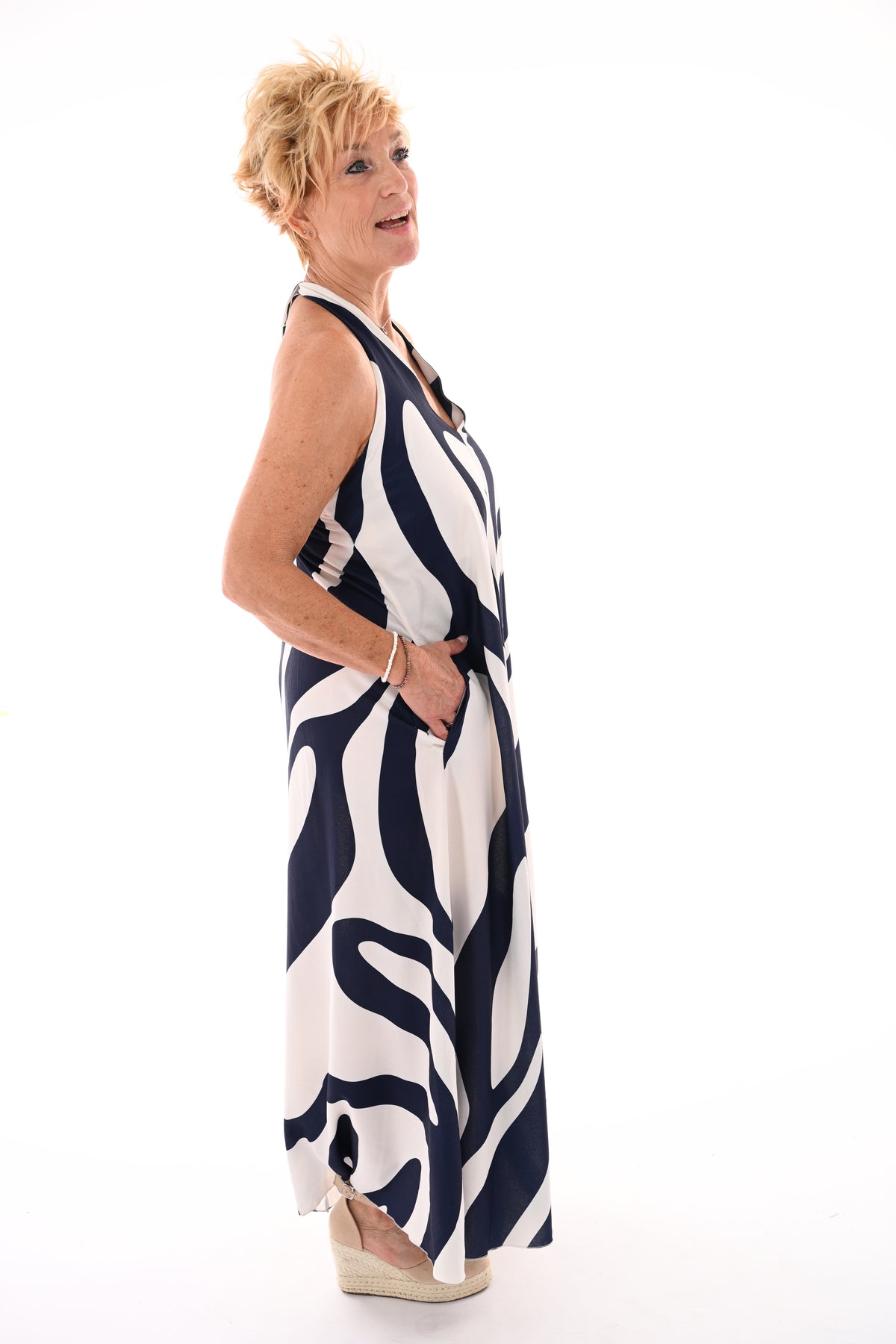 Halter jurk abstracte print marineblauw