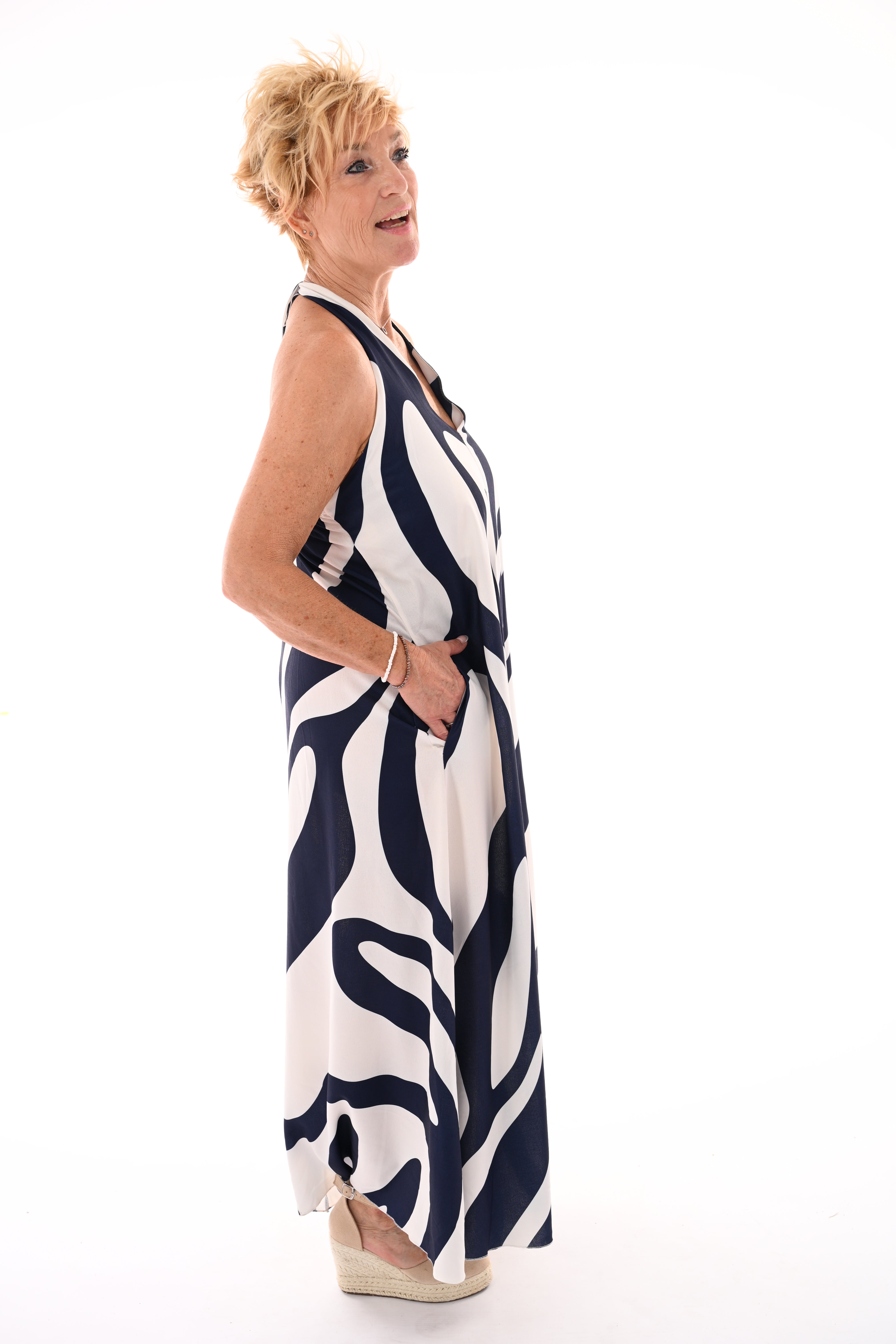 Halter jurk abstracte print marineblauw