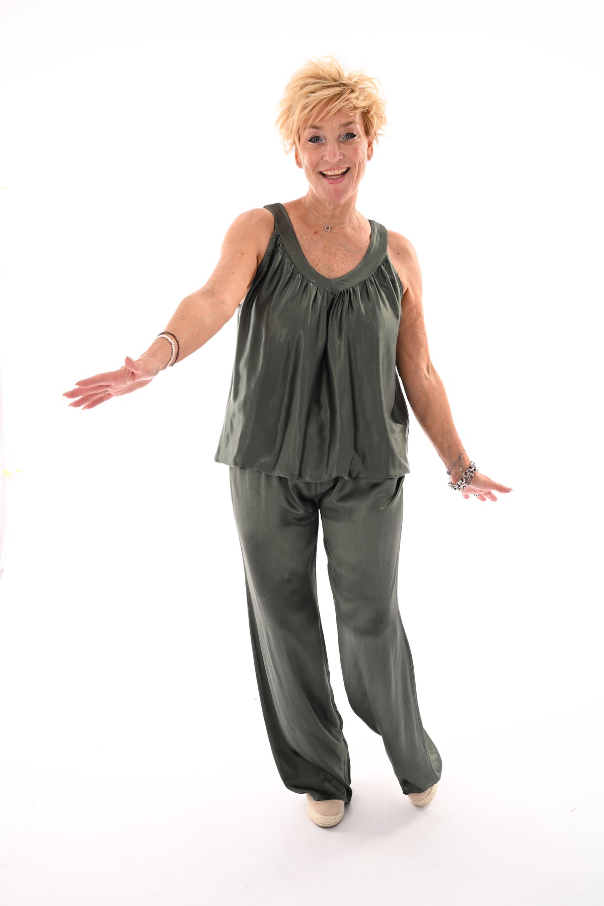 Tweedelig set silky legergroen