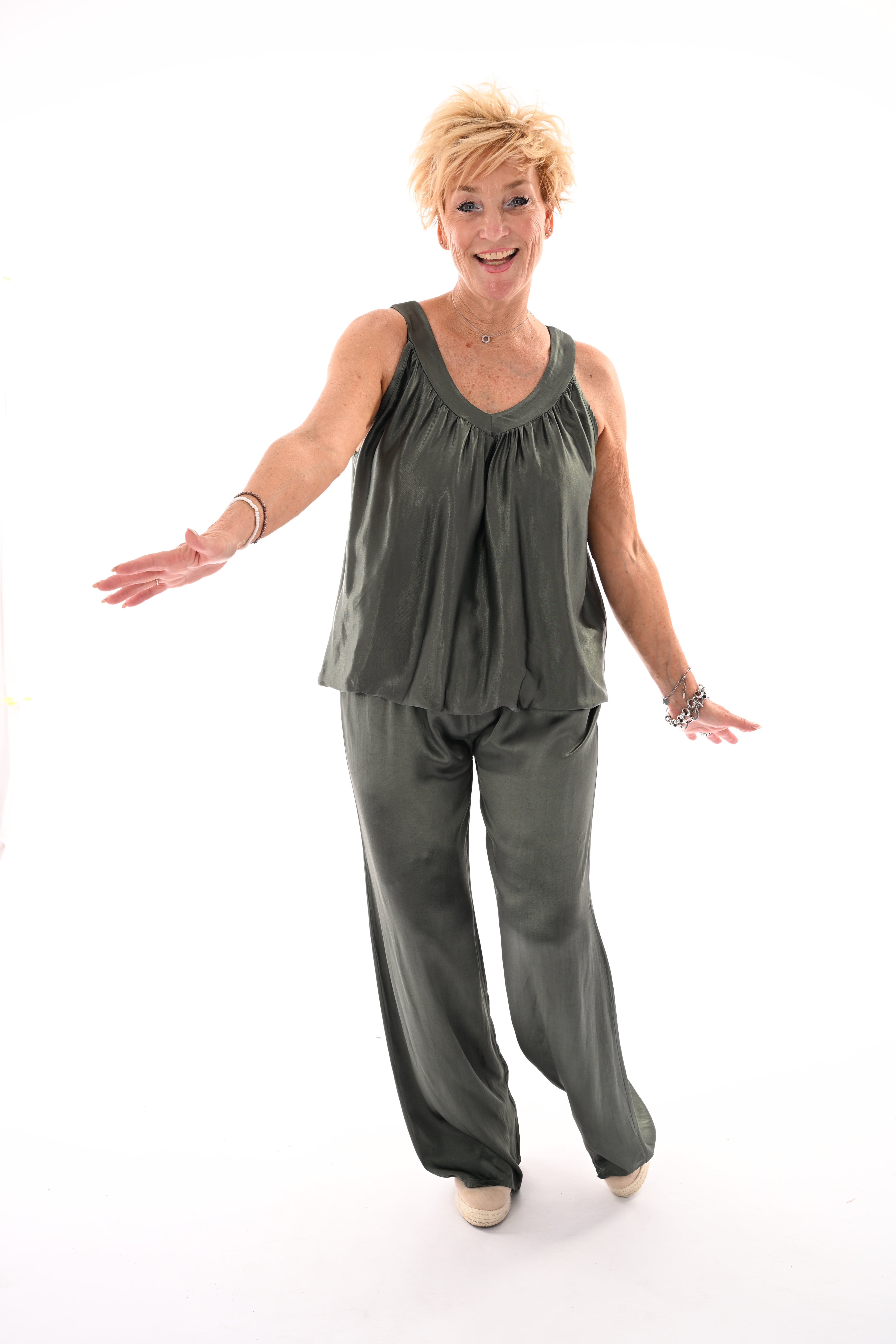 Tweedelig set silky legergroen