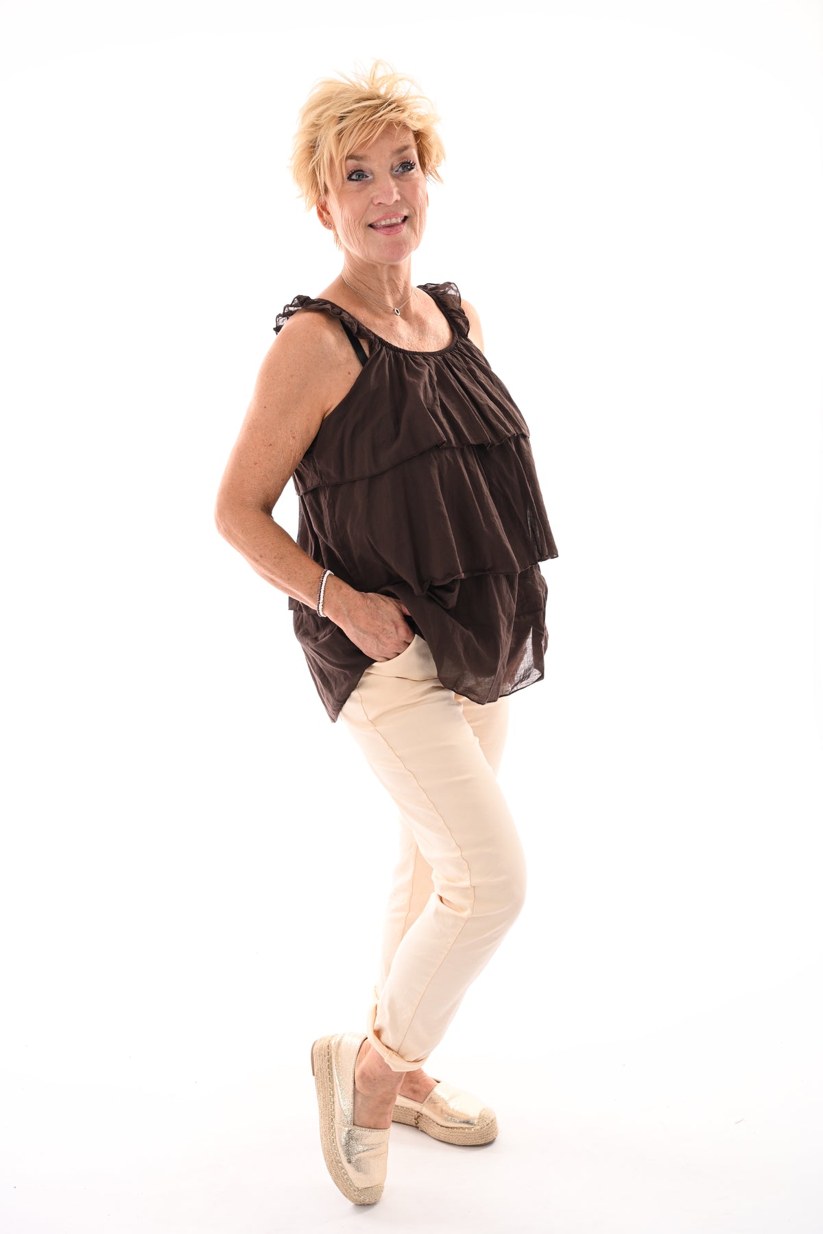Top ruffle lagen uni donkerbruin